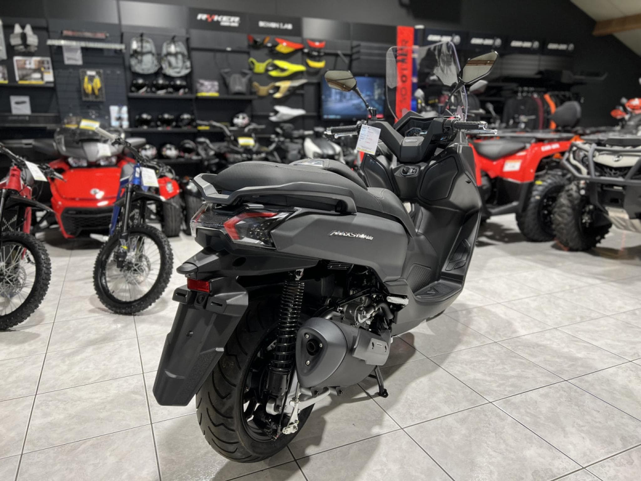 SYM Maxsym (2024) - Photo 3