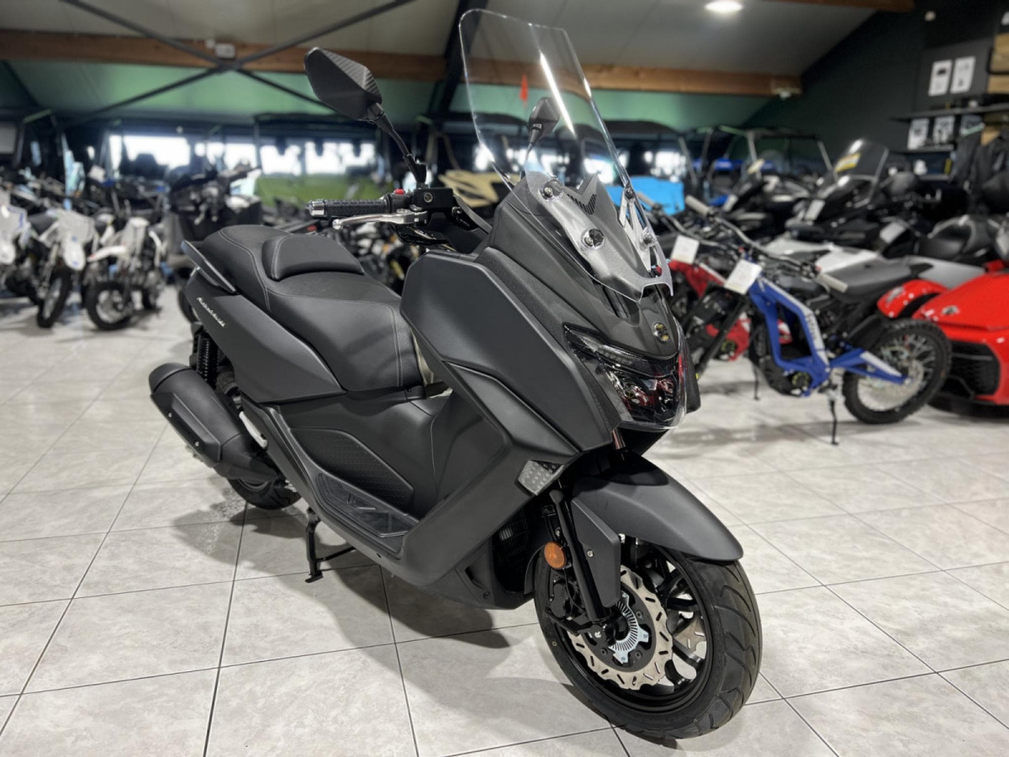 SYM Maxsym (2024) - Photo 7