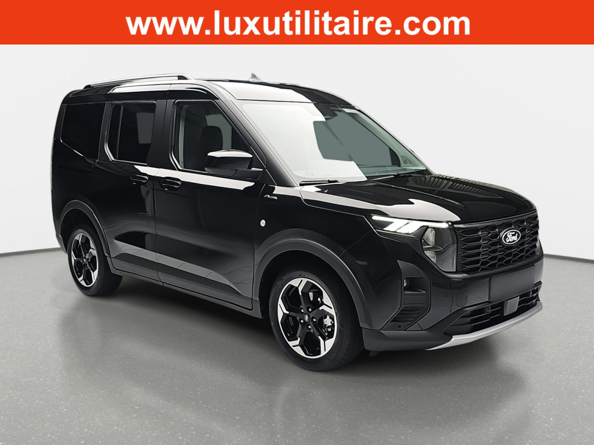 Ford Tourneo 1.0i Ecoboost 126 Active Automatik (2025) - Photo 1