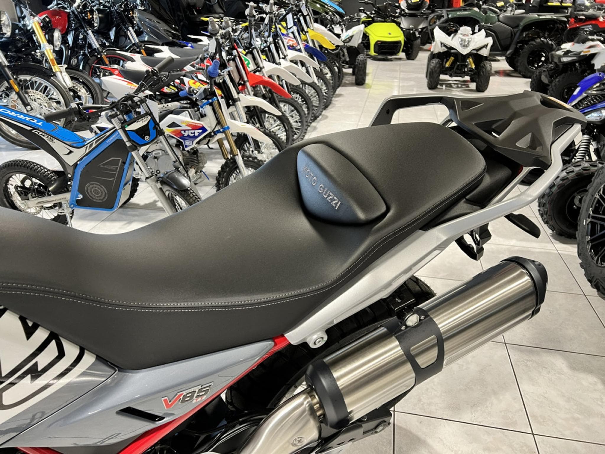 Moto Guzzi V85 TT (2026) - Photo 5