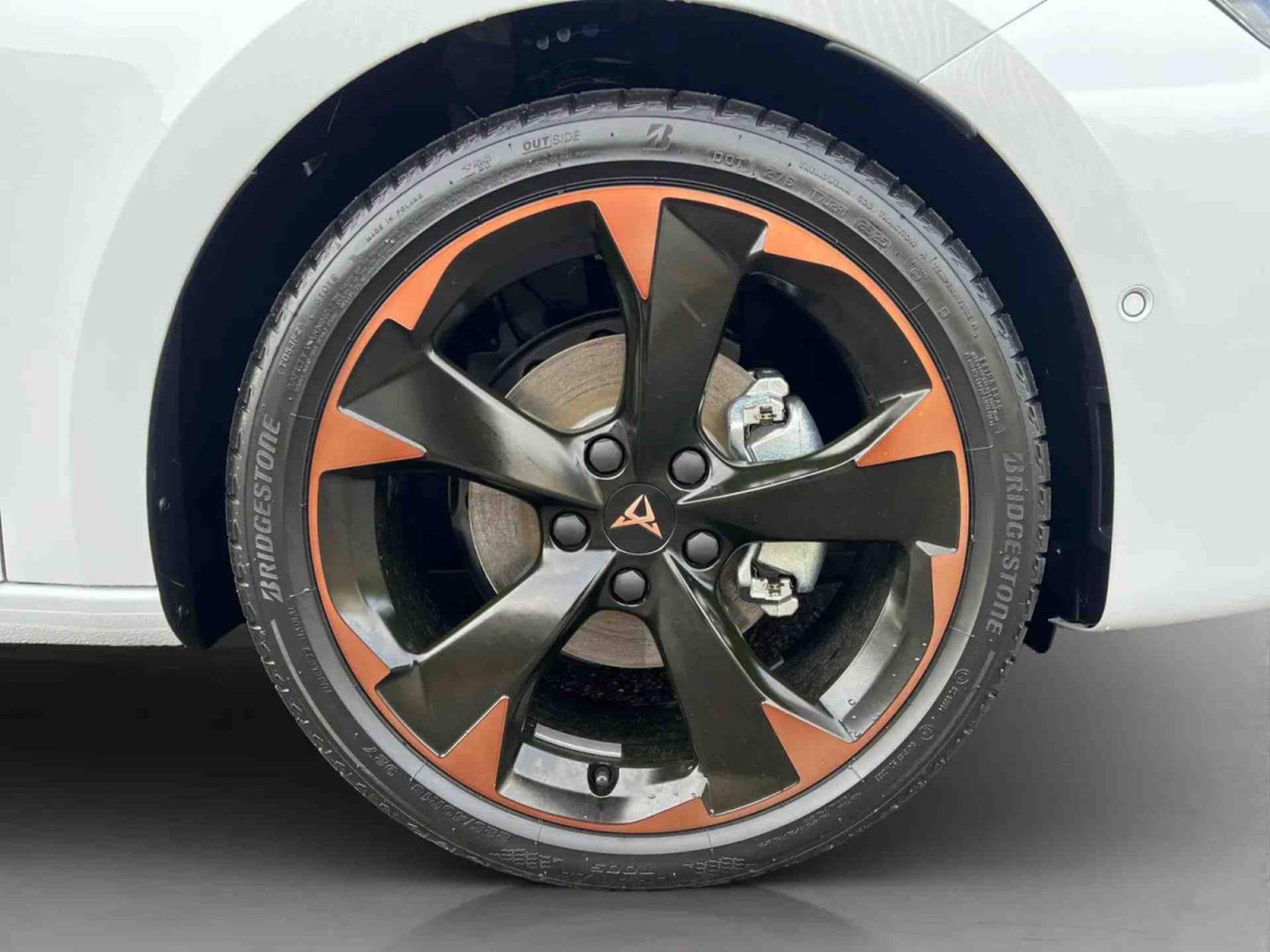 Cupra Leon 1.5 eTSi DSG 150 Kombi (2025) - Photo 6