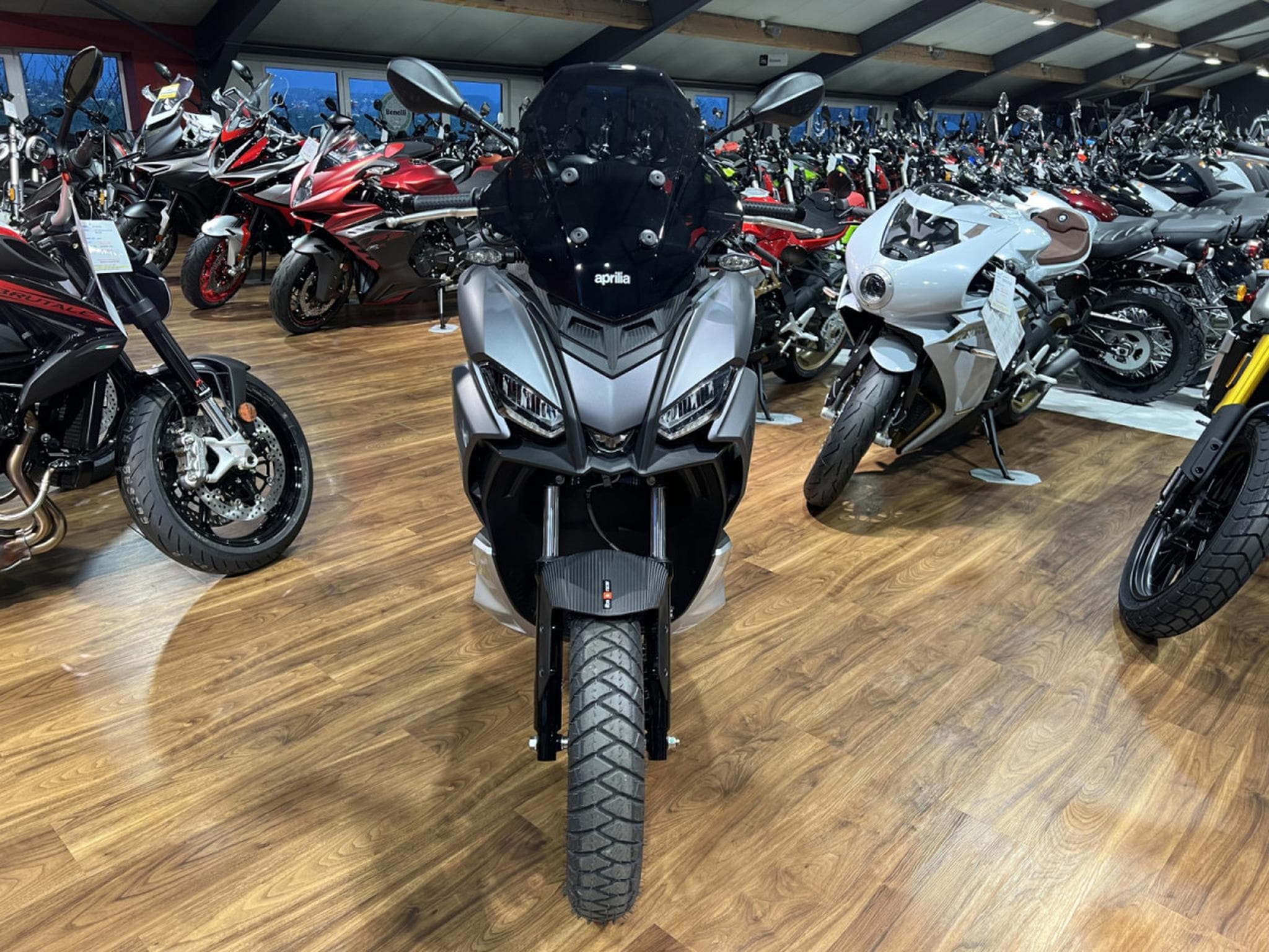 Aprilia SR GT (2026) - Photo 2