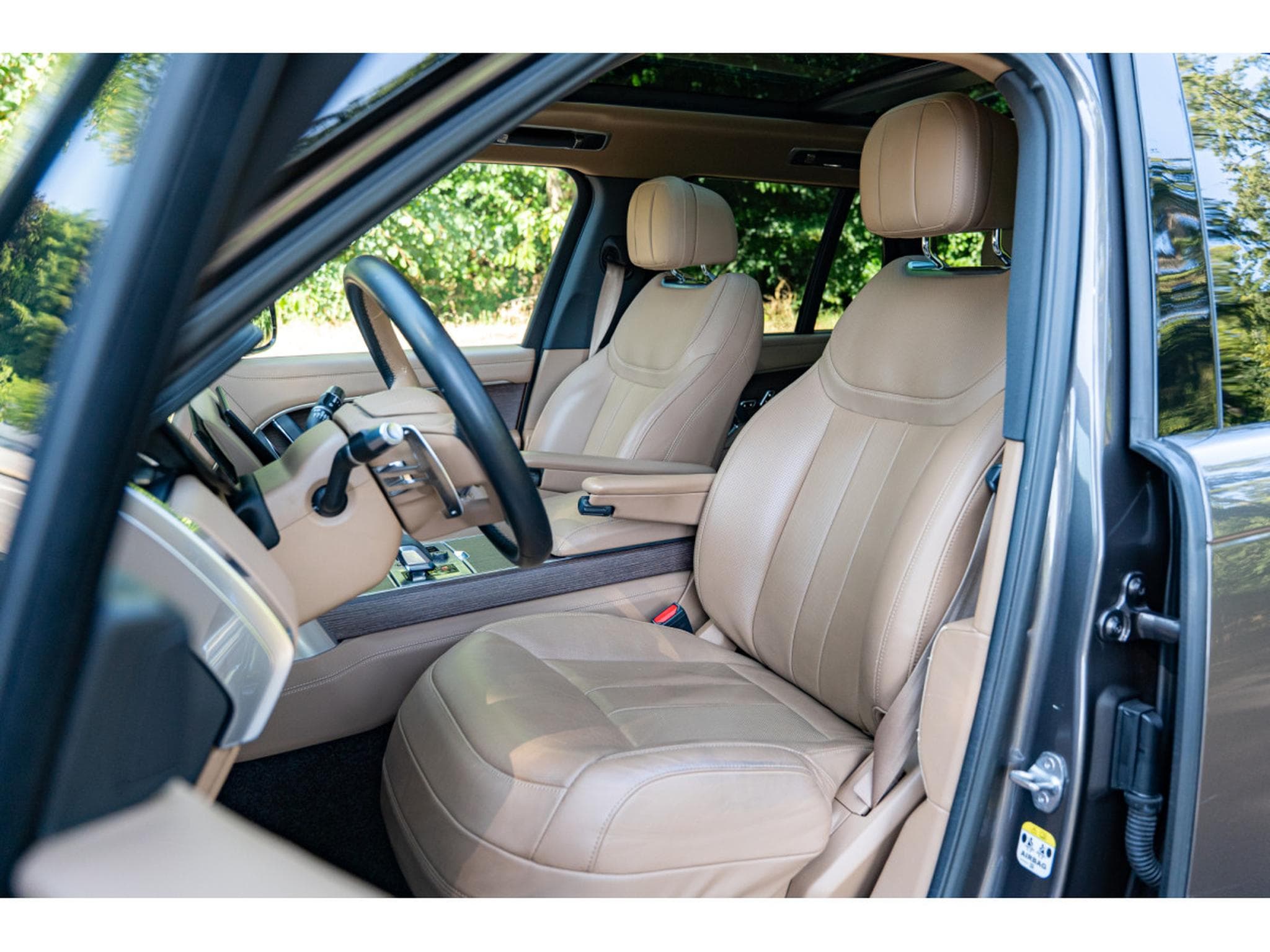 Land-Rover Range Rover SWB P530 HSE Mark I (2022) - Photo 13