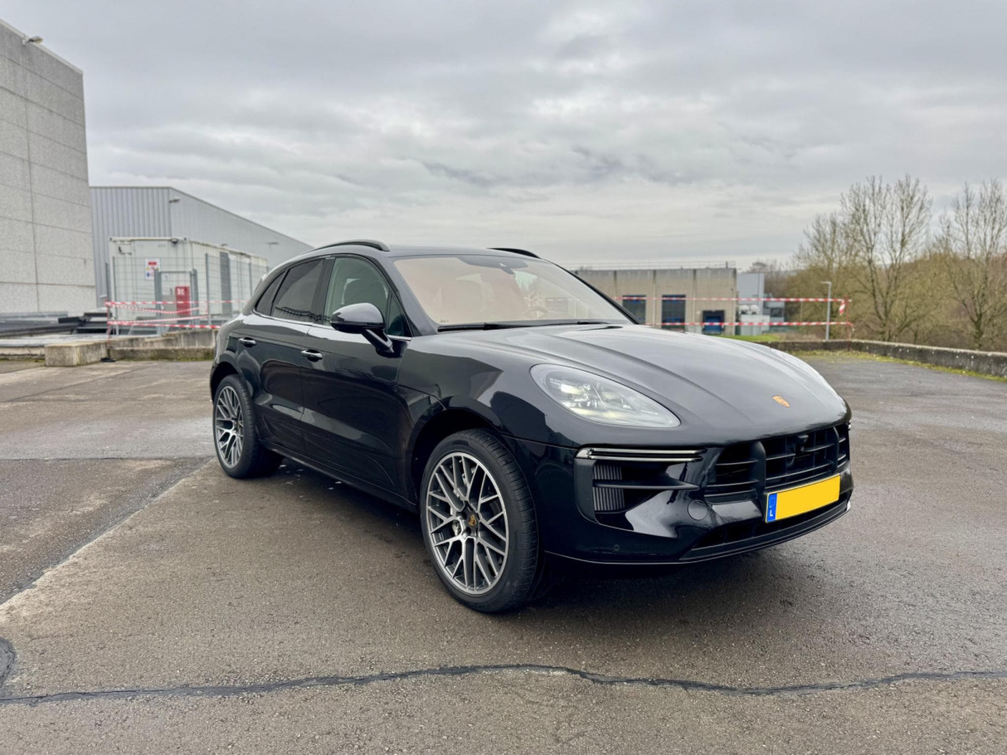 Porsche Macan Turbo (2021) - Photo 1