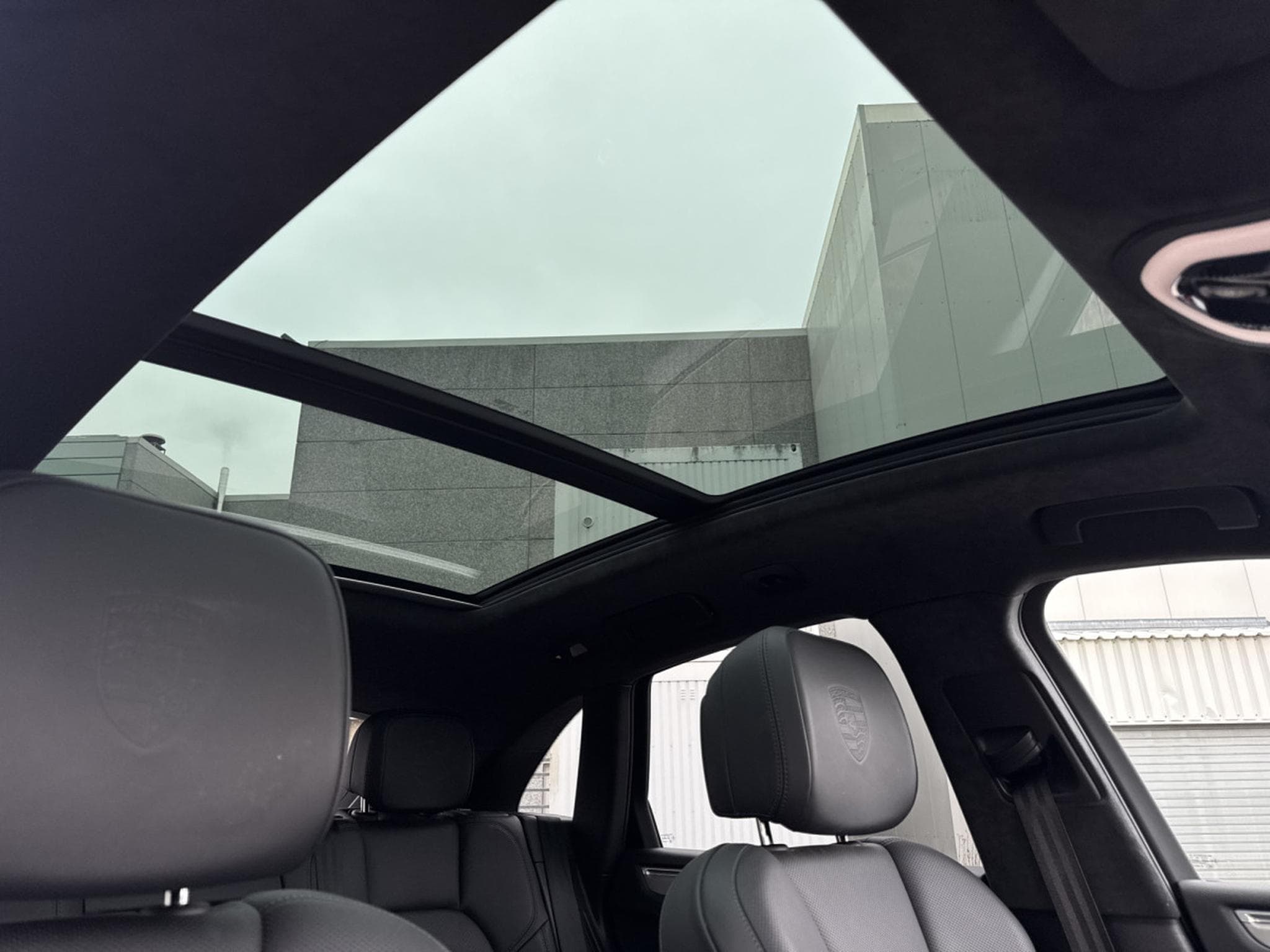 Porsche Macan Turbo (2021) - Photo 12