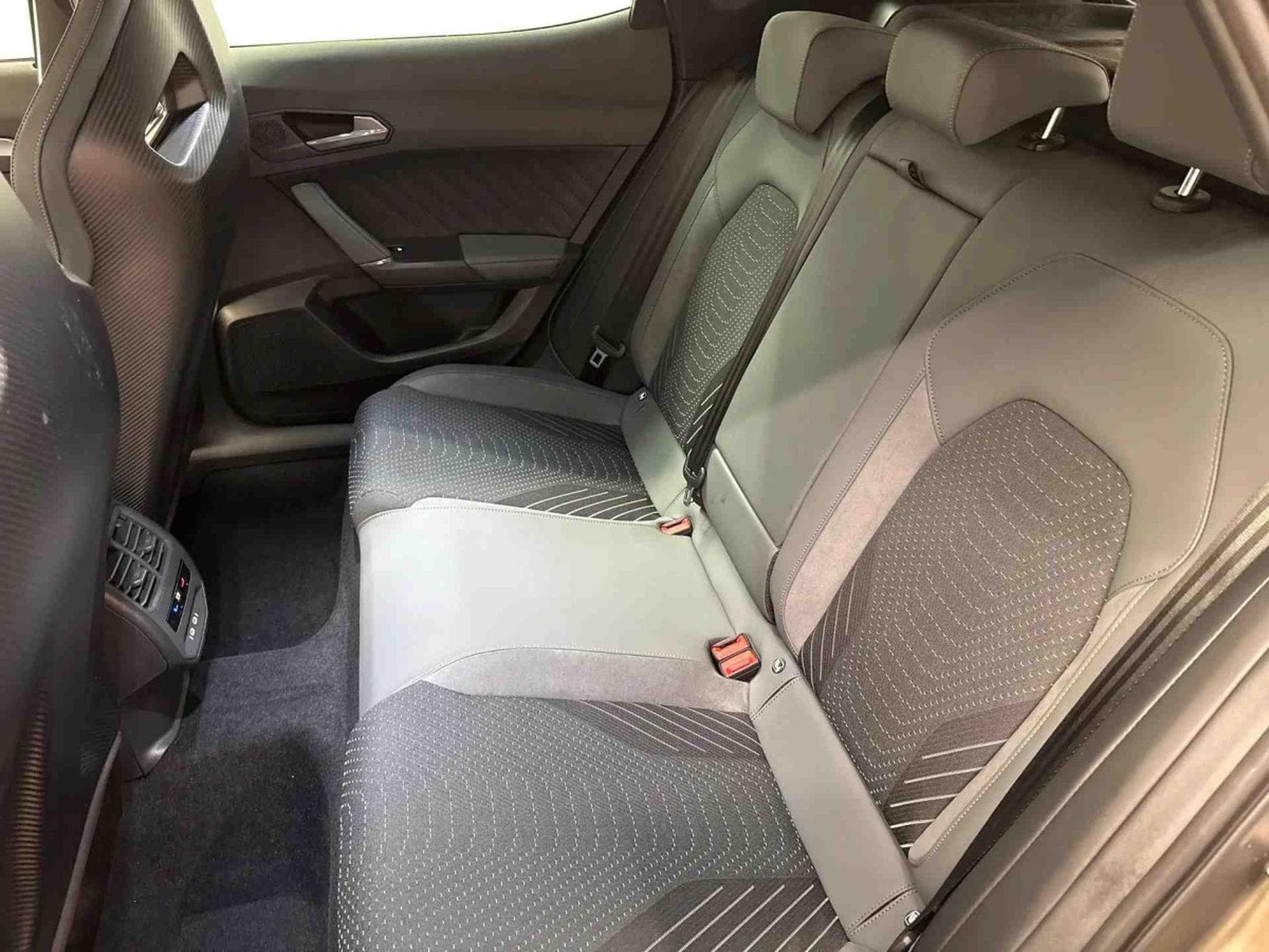 Cupra Formentor 2.0 TSi DSG 333 Extreme 4DRIVE (2026) - Foto 12