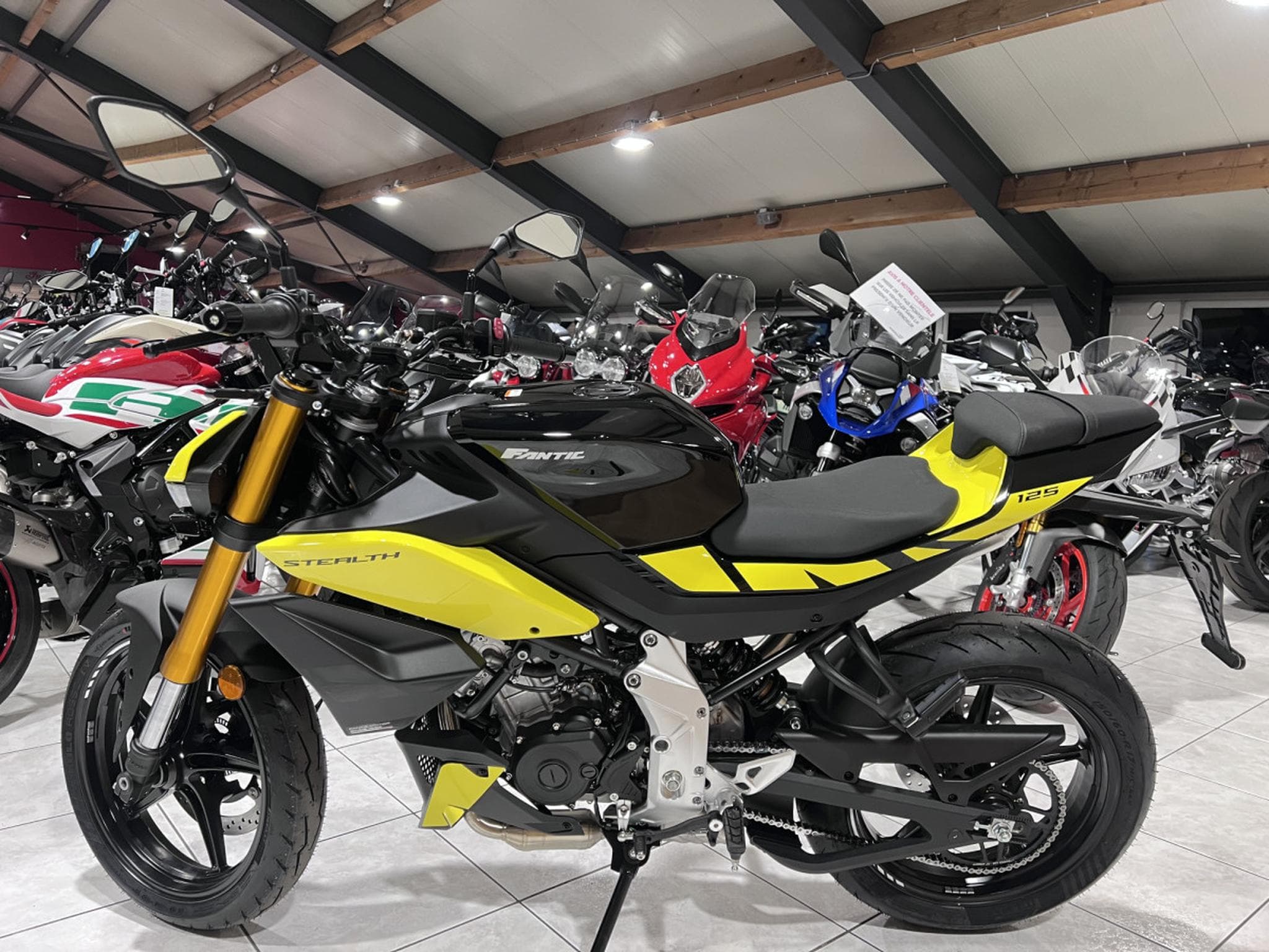 Fantic Stealth 125 (2026) - Photo 4