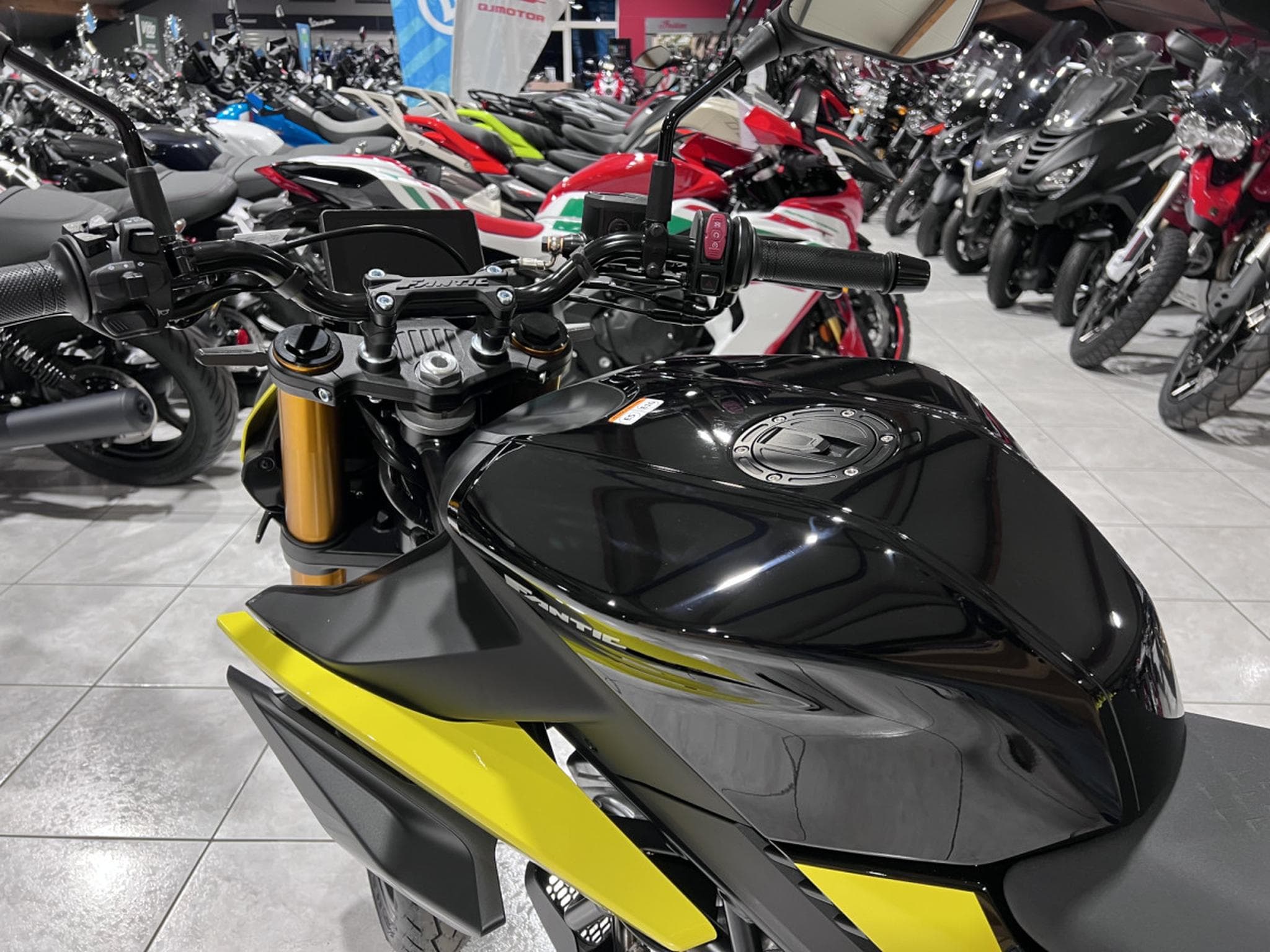 Fantic Stealth 125 (2026) - Photo 6