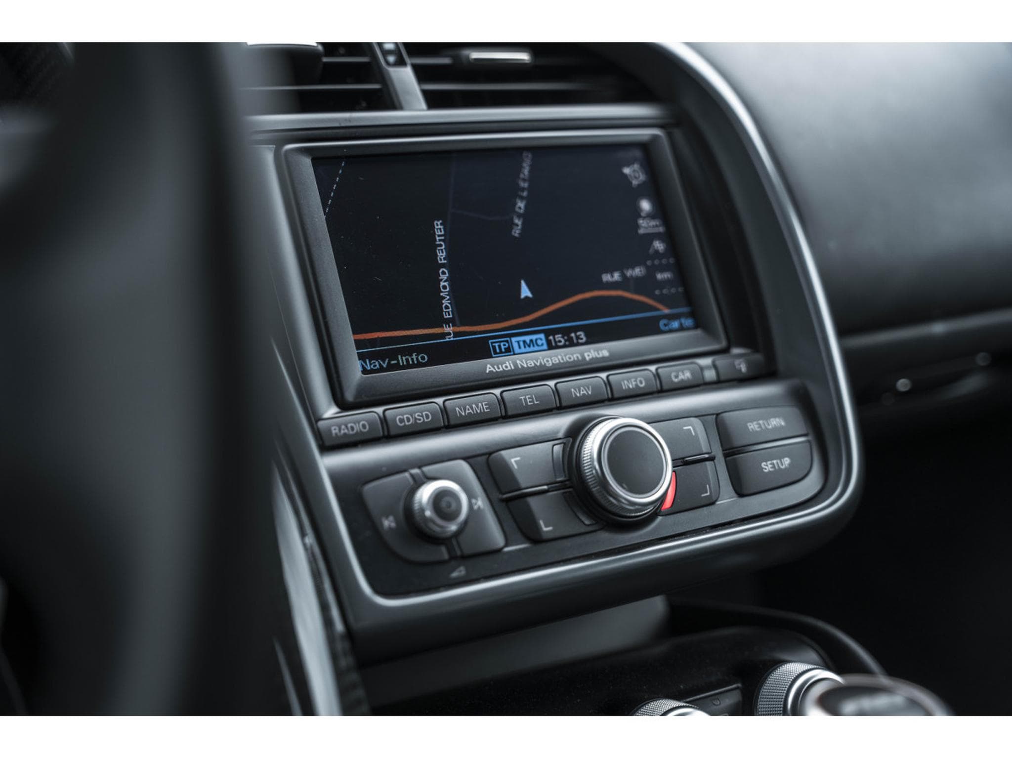 Audi R8 Coupe 5.2 FSI quattro (2011) - Photo 9