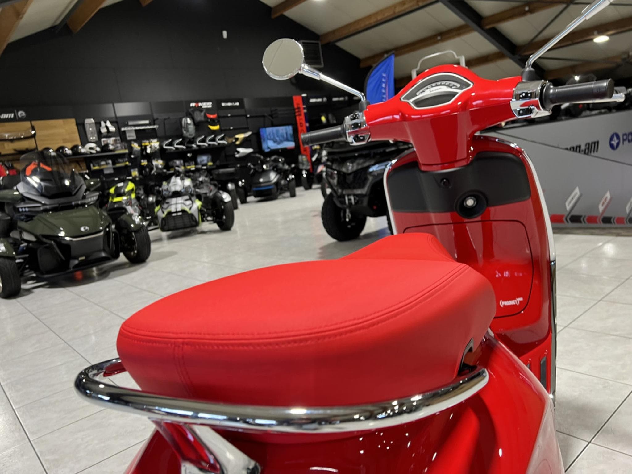 Vespa Primavera RED classe B 45 Km/h (2026) - Photo 5