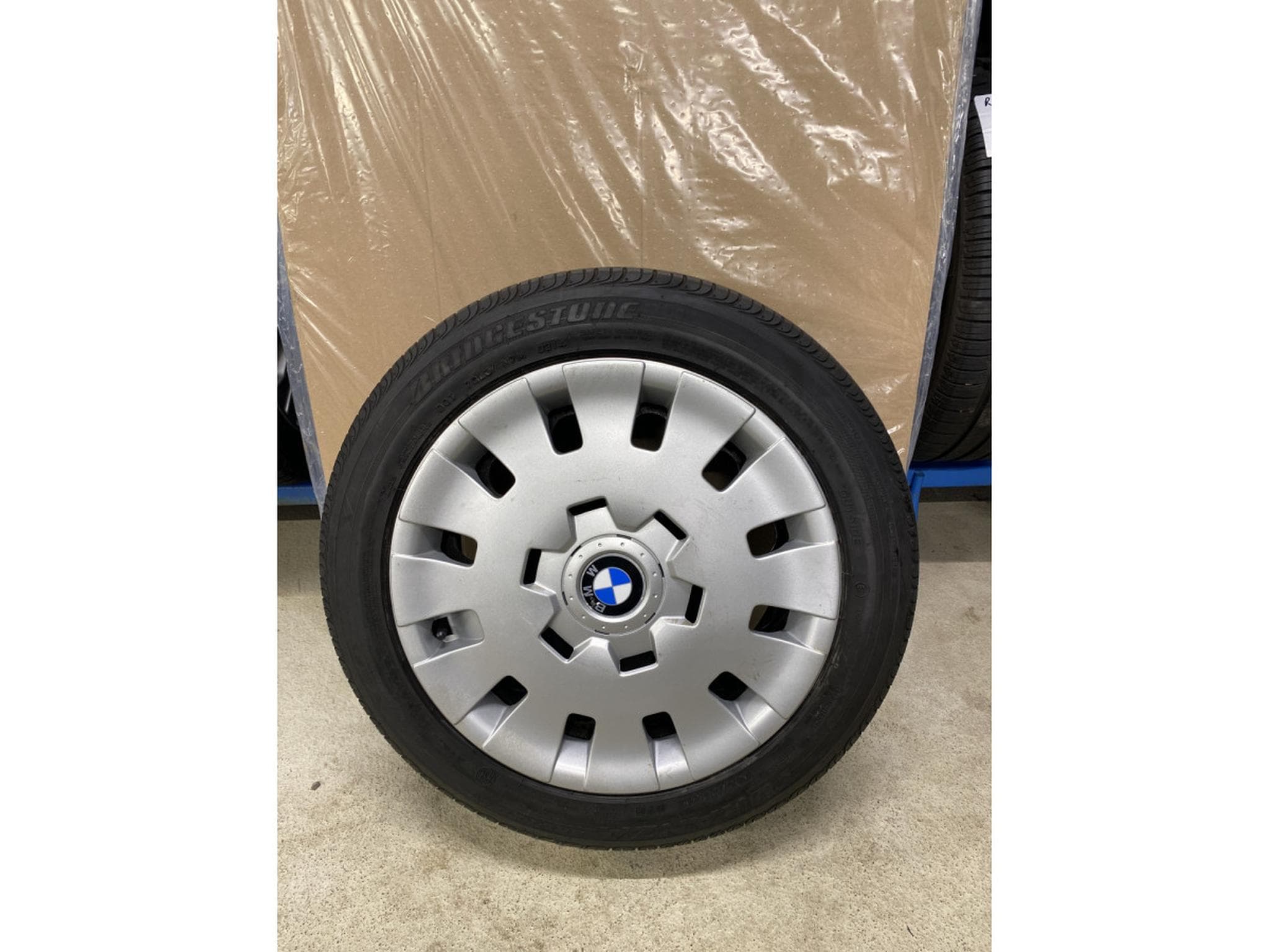 Jantes acier + Pneus – 16" - Photo 1