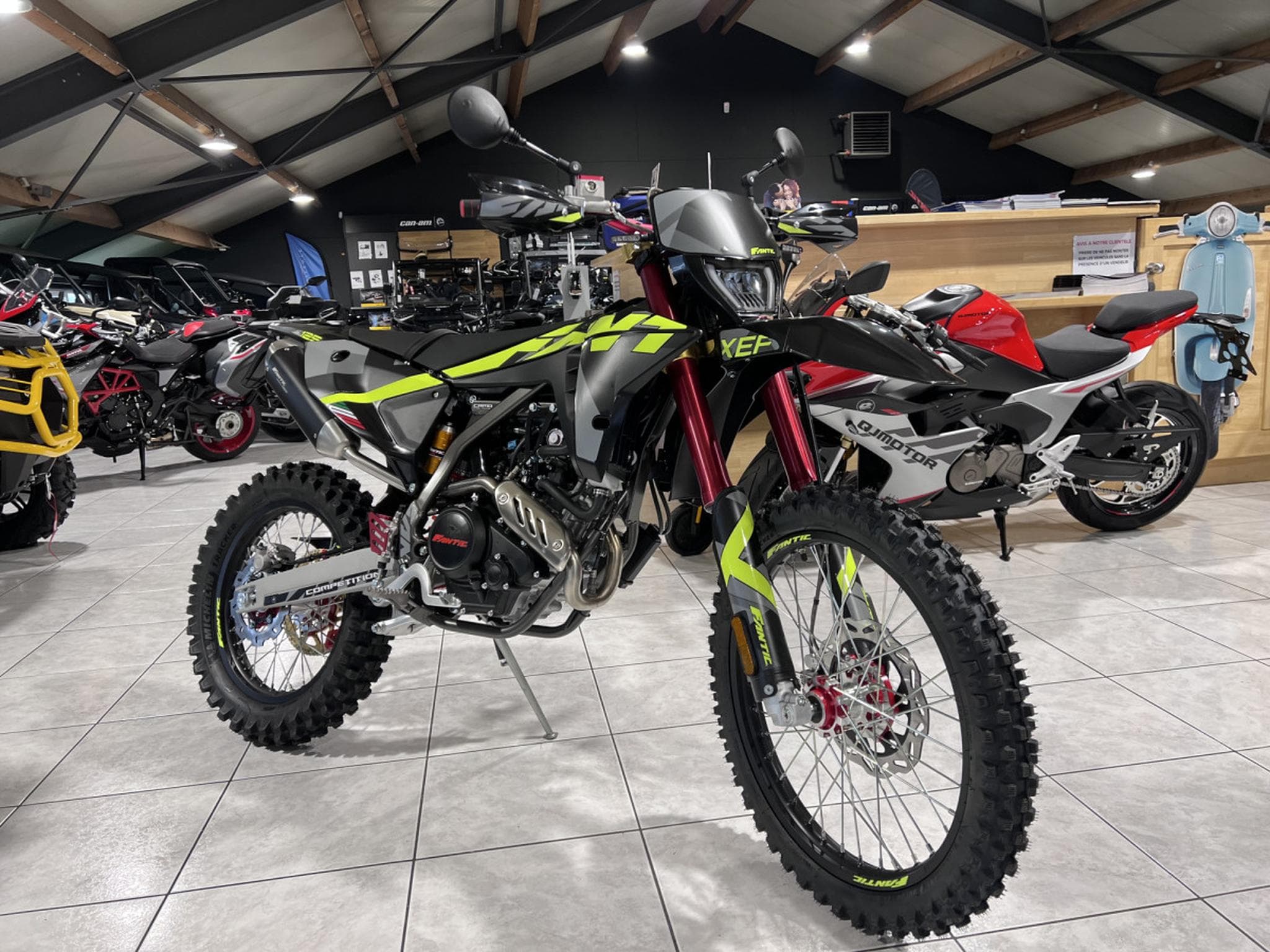 Fantic Enduro XEF 4T COMPETITION (2026) - Photo 7