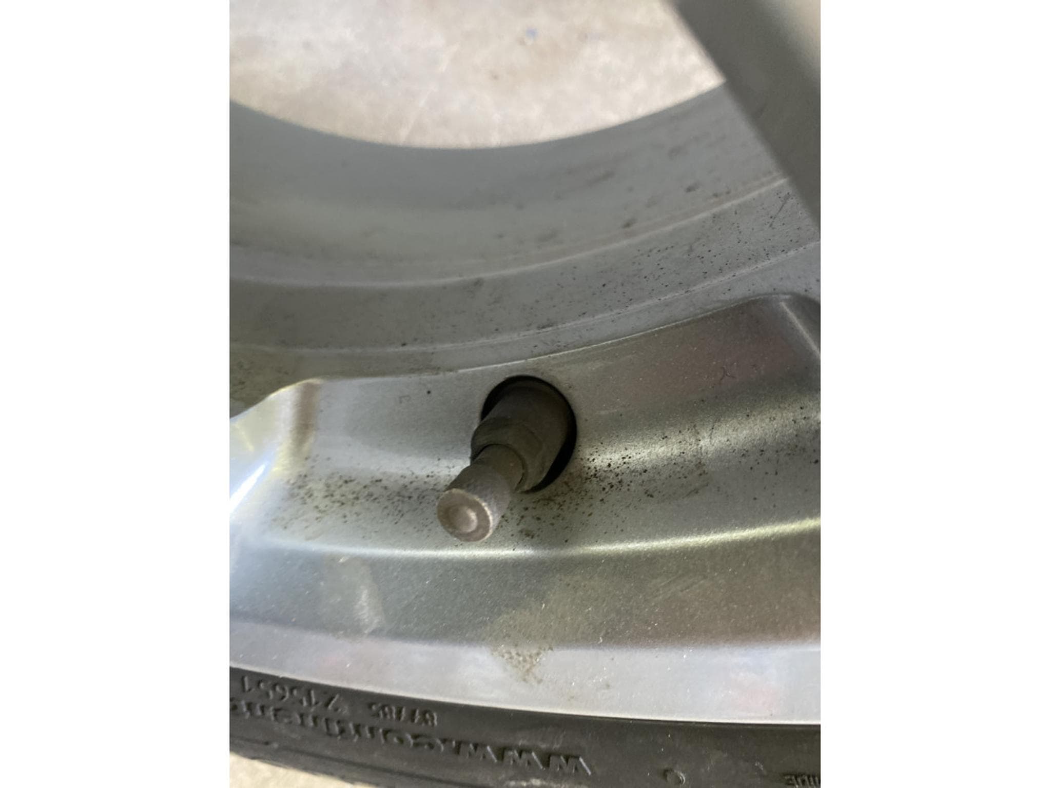 Jantes alu + Pneus h – 17" - Photo 3