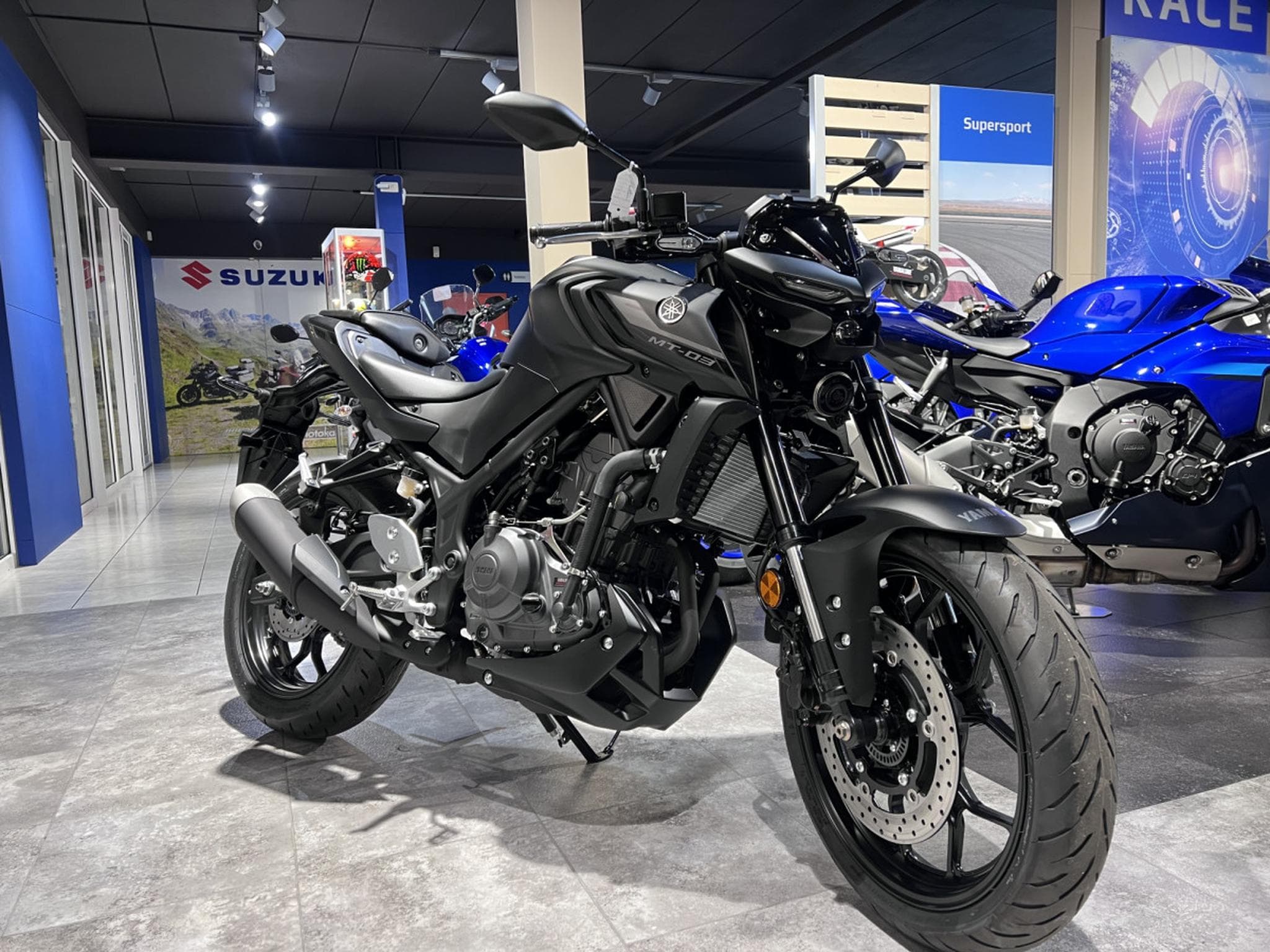 Yamaha MT03 (2026) - Foto 8