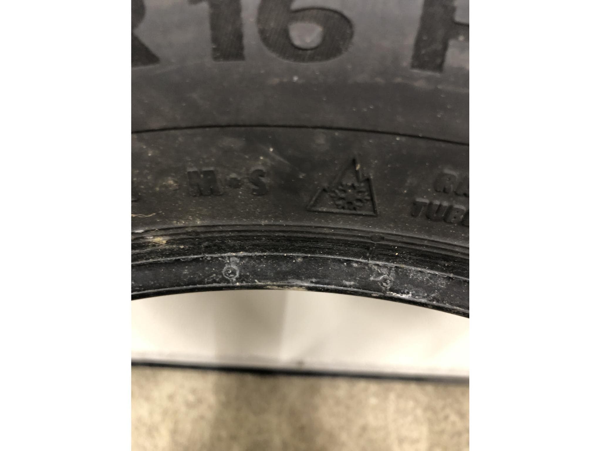 Pneus hiver – 16" - Photo 4