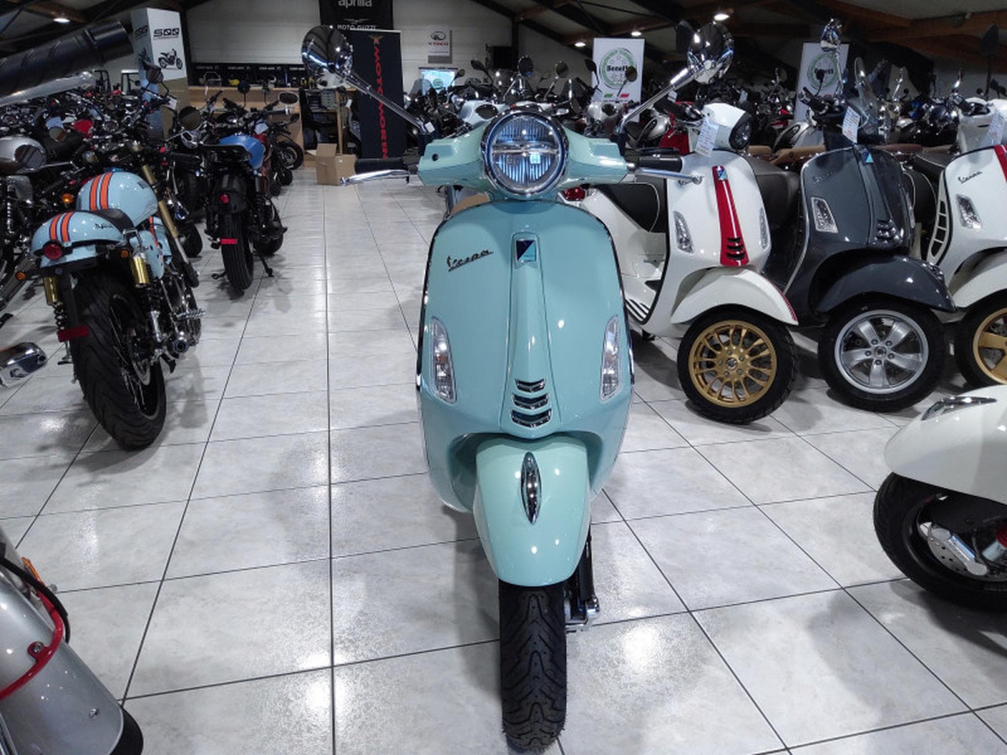 Vespa Primavera (2026) - Foto 2