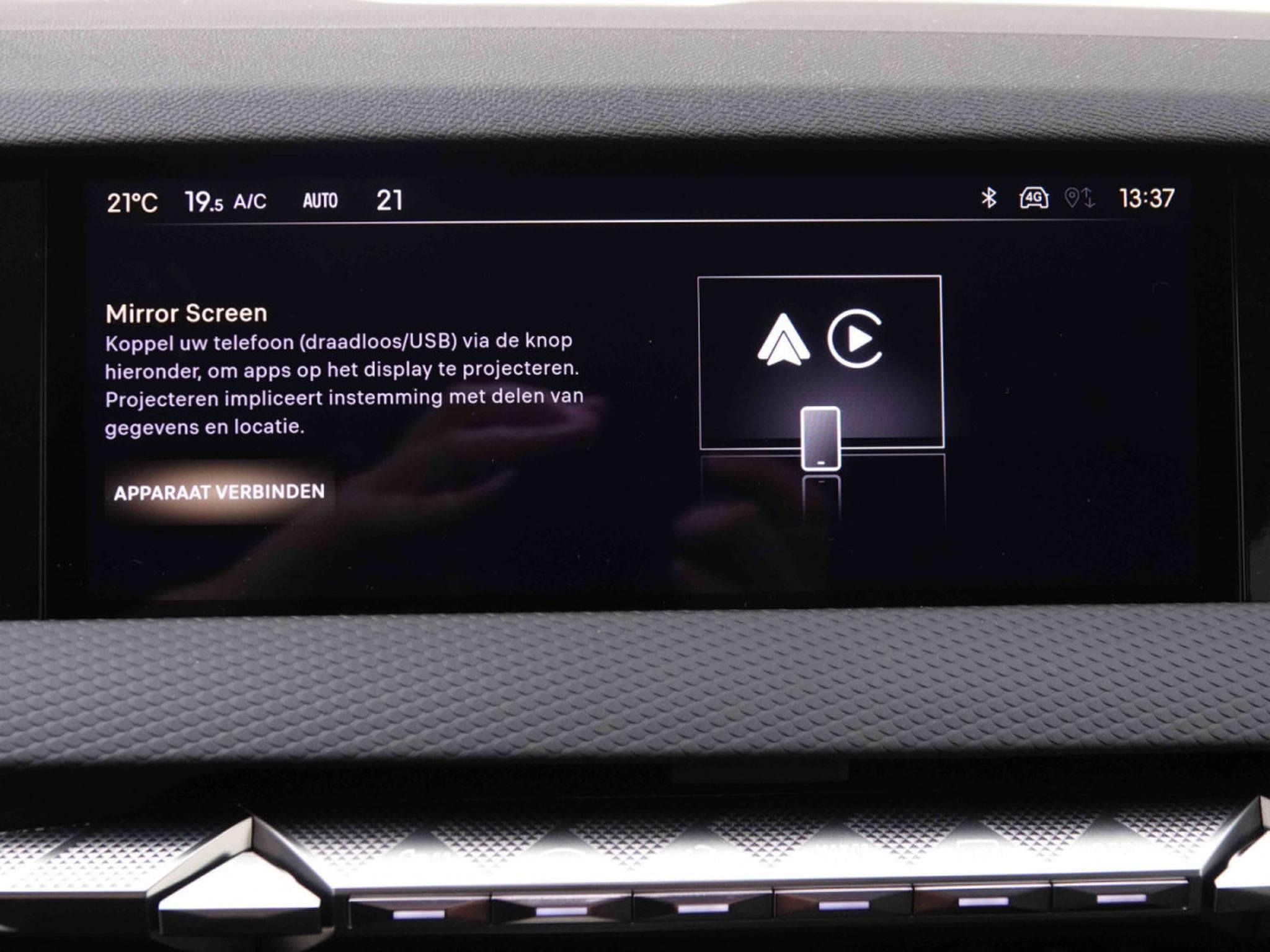 DS Automobiles DS4 1.2 PureTech 136 e-DCS6 Pallas (2025) - Photo 10