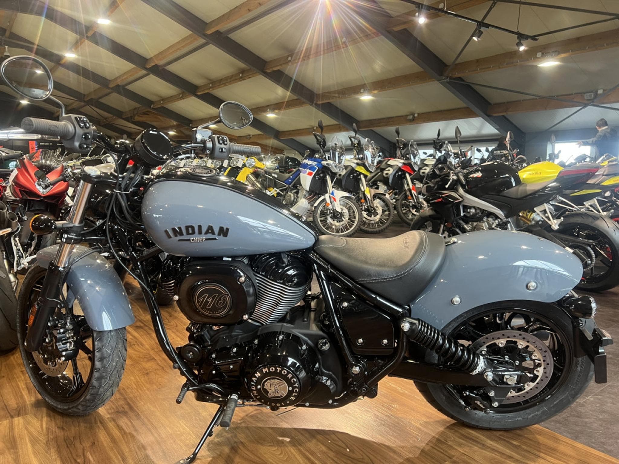 Indian Chief Quartz Grey (2026) - Photo 4