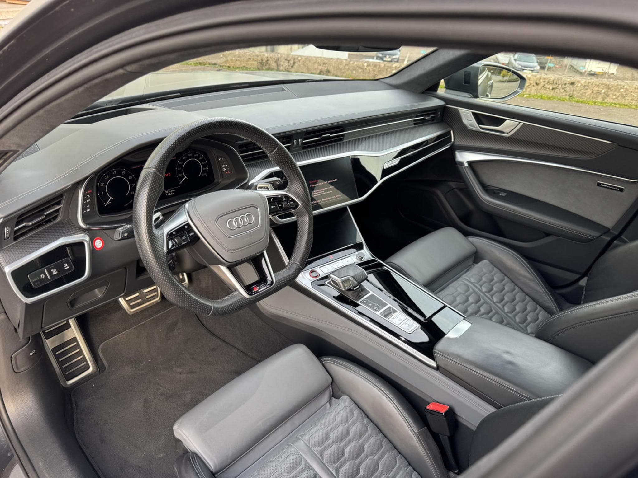 Audi RS6 EXCLUSIVE / B&O / MATRIX (2022) - Photo 6