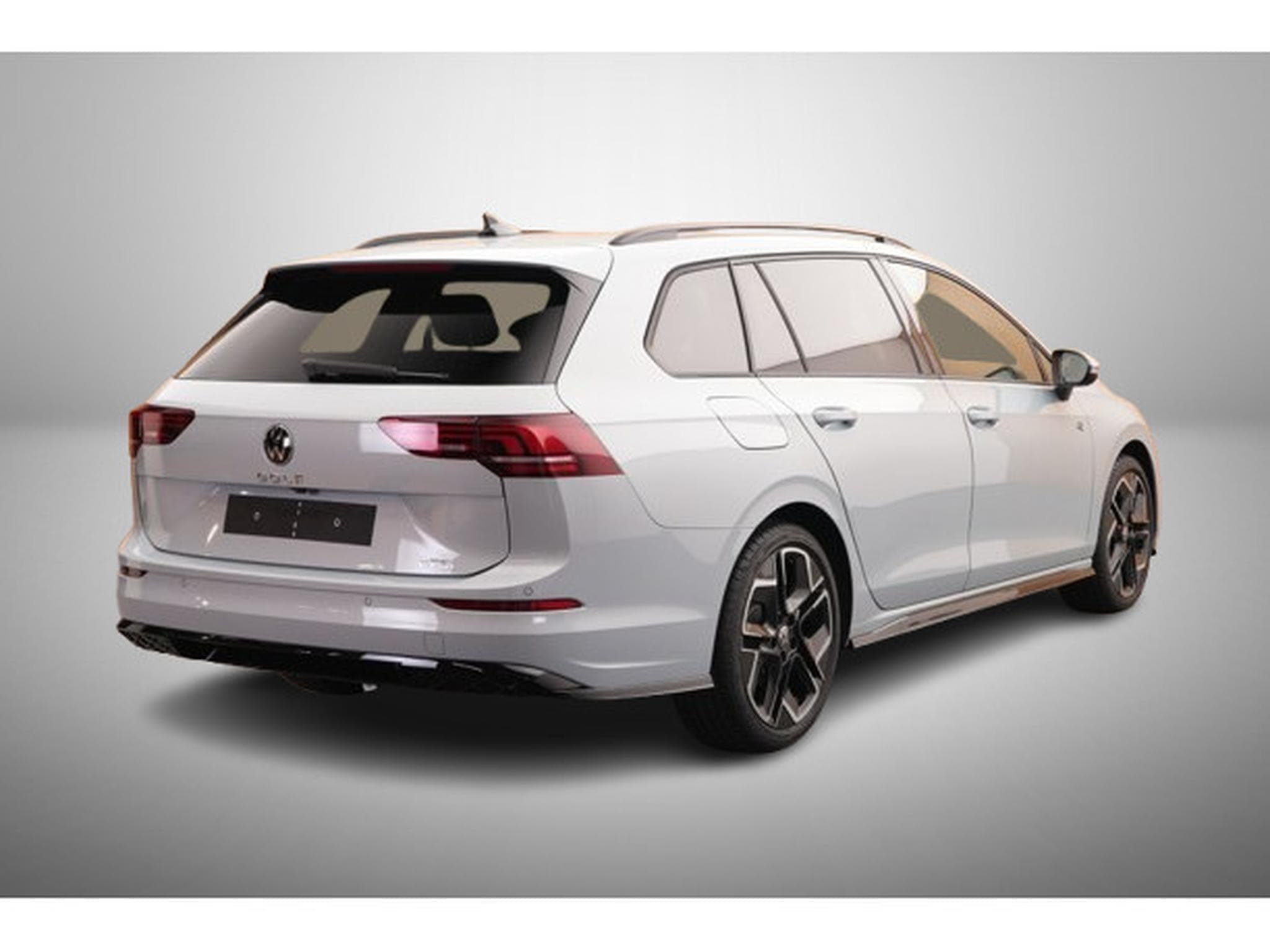 VW Golf 1.5 eTSI mHEV 150 DSG R-Line (2025) - Photo 5