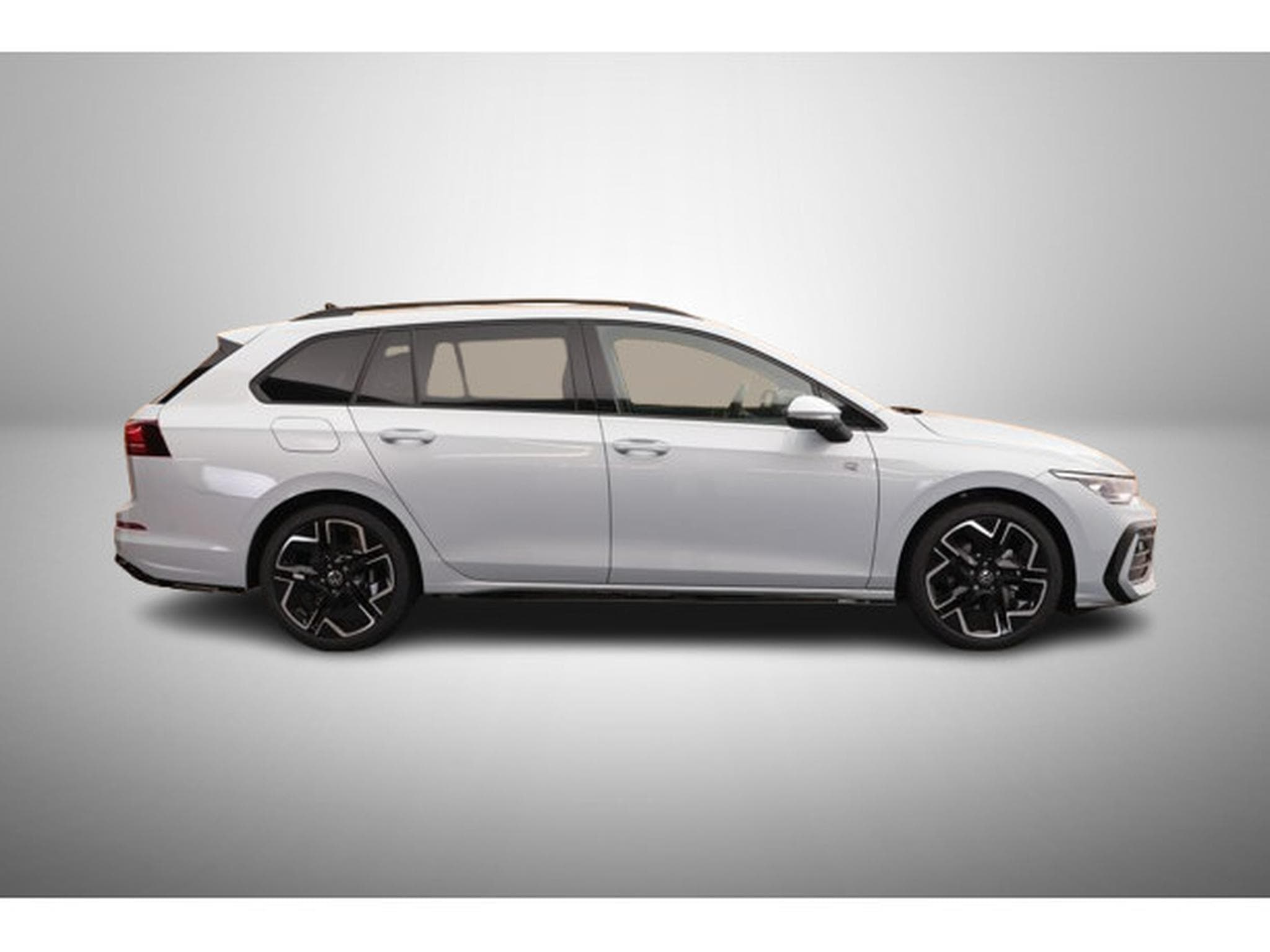 VW Golf 1.5 eTSI mHEV 150 DSG R-Line (2025) - Photo 6