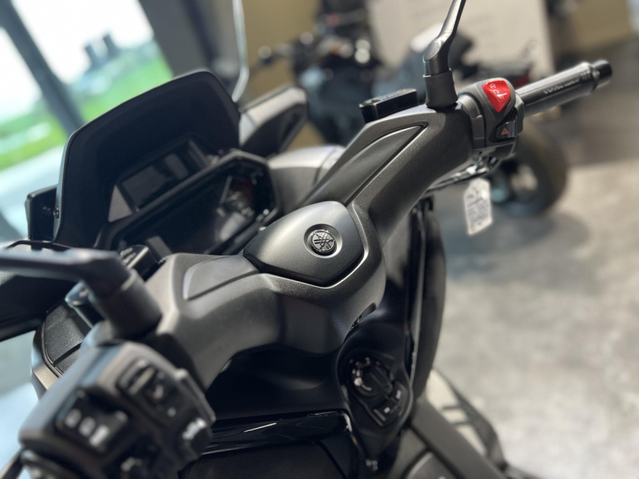 Yamaha X-Max TECH MAX (2026) - Foto 5