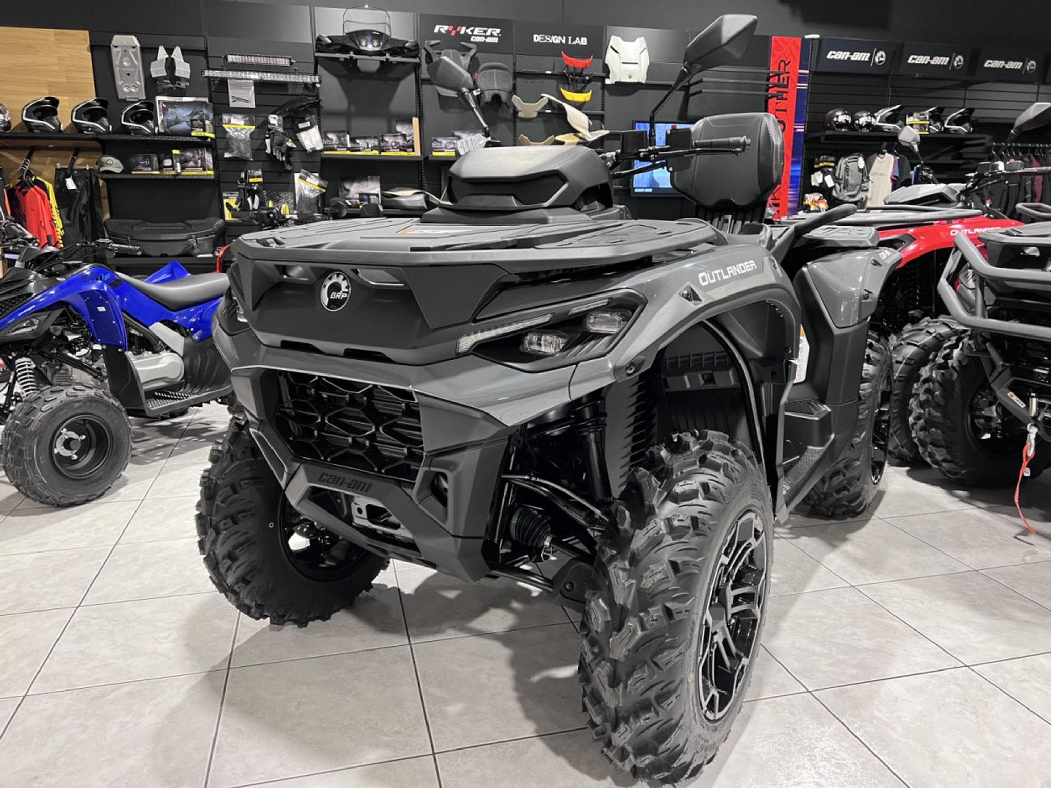 BRP Can-Am Outlander Max MY26 DPS T ABS 1000 T3 +60 km/h (2026) - Photo 2