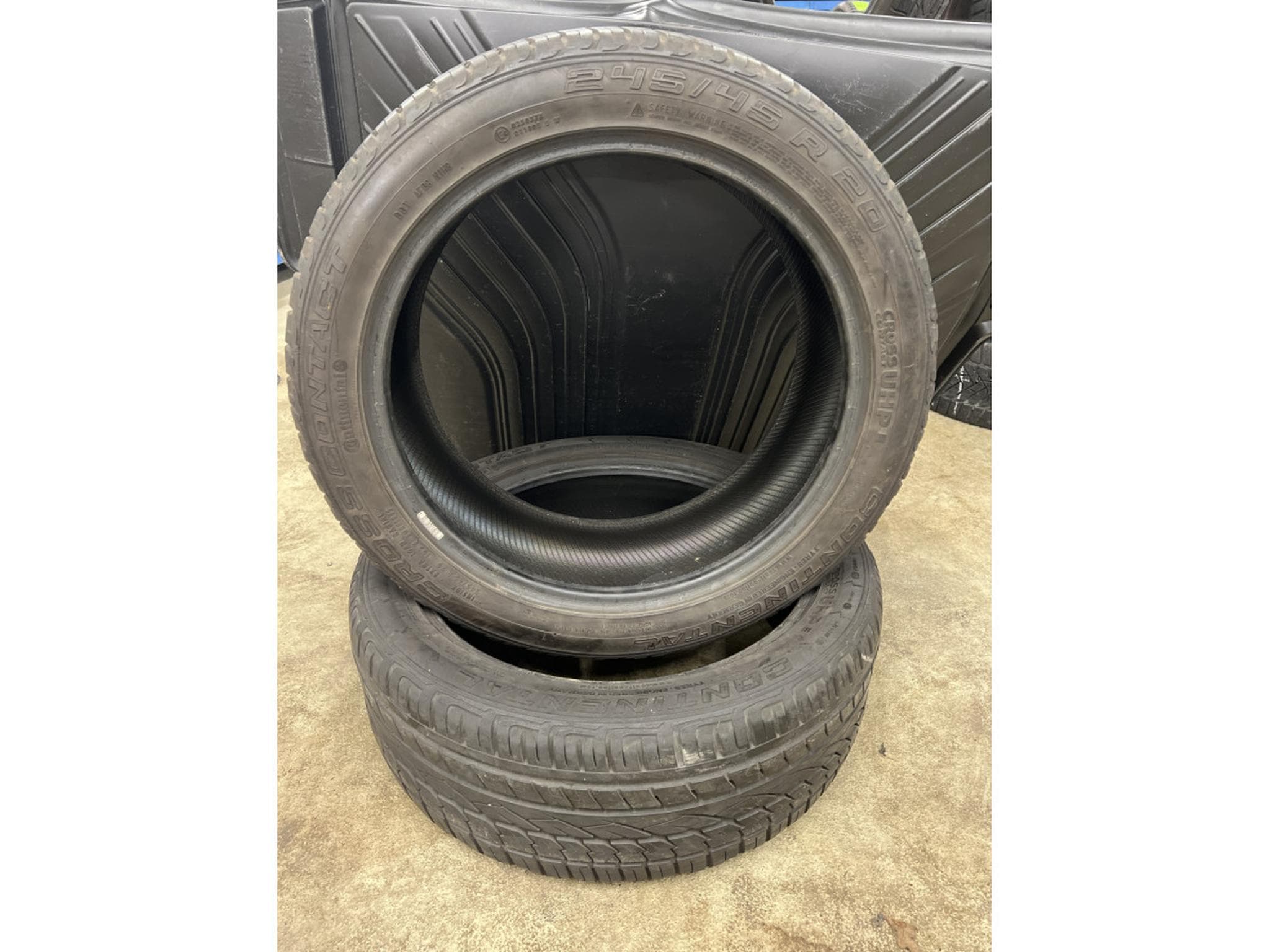 Pneus été – 20" - Photo 1