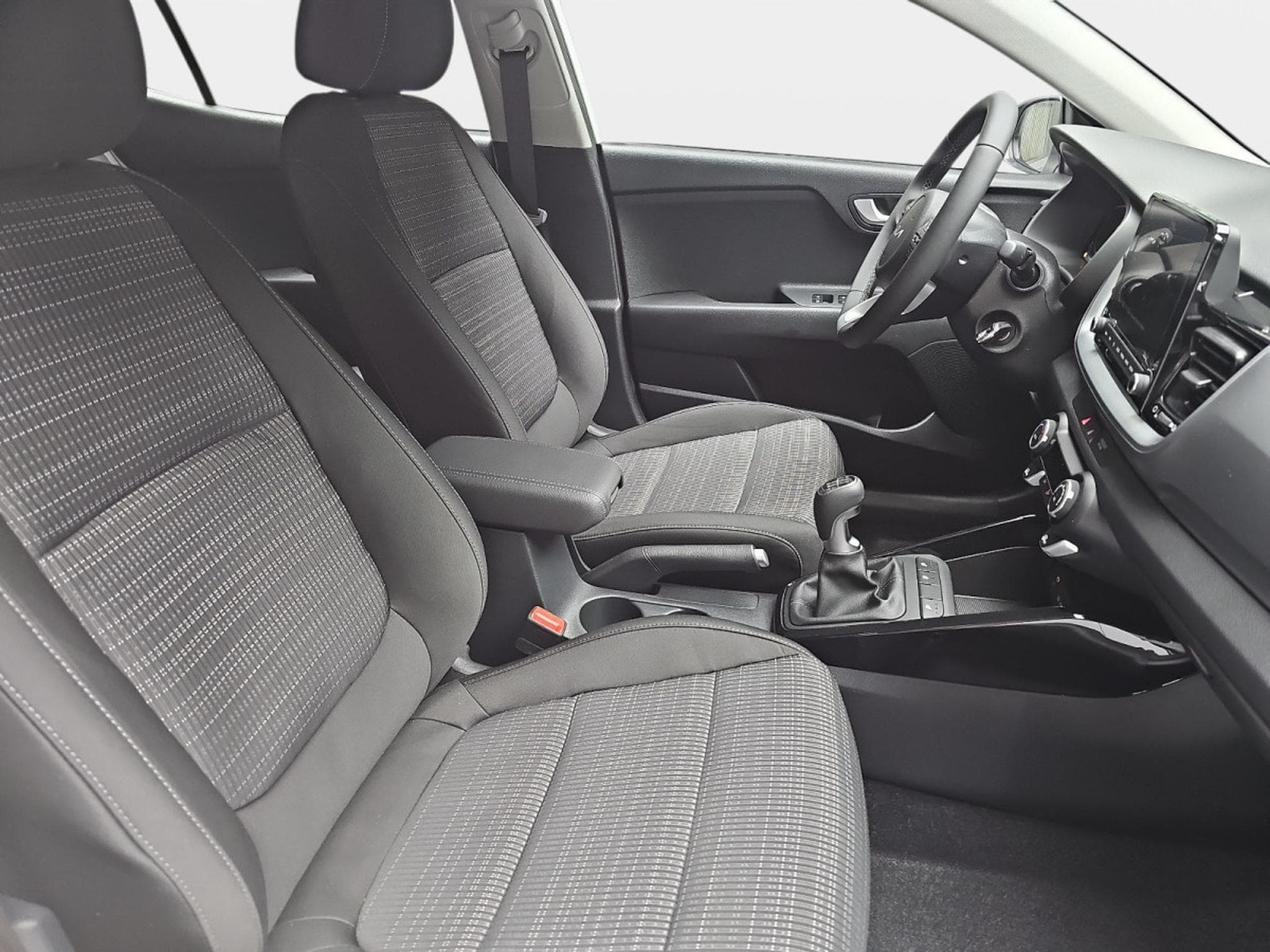 Kia Stonic 1.0 T-GDI 100 Vision (2026) - Photo 14