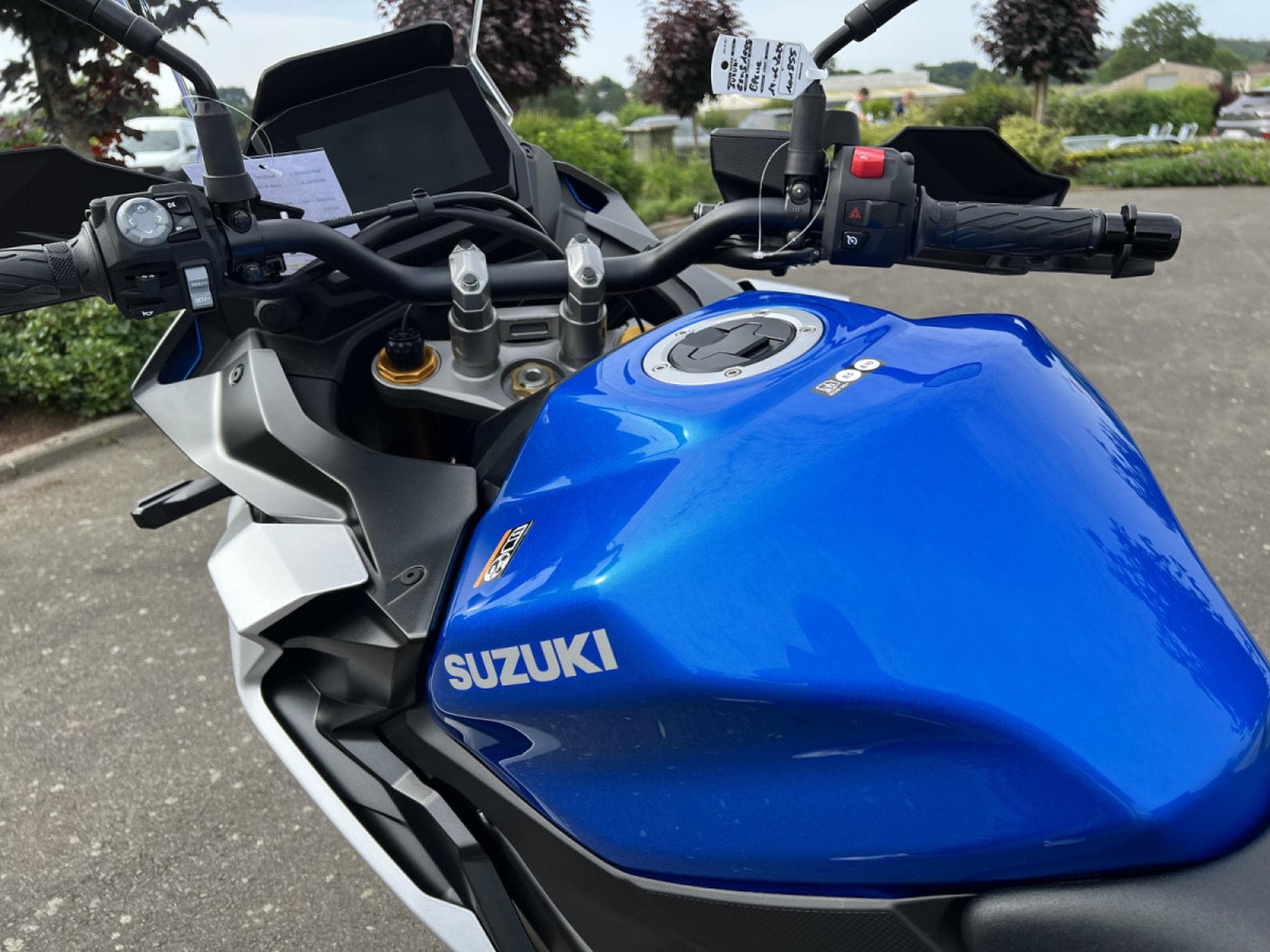 Suzuki GSX-S 1000 GX (2026) - Foto 6