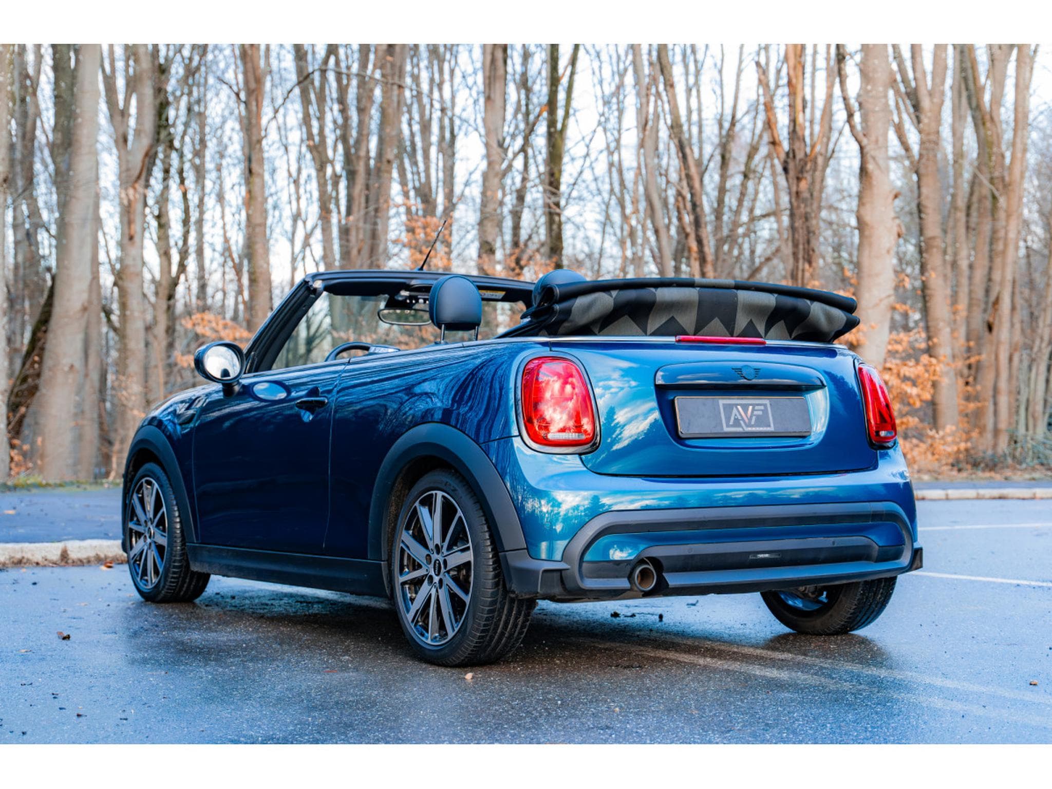 Mini Cooper Cabriolet Sidewalk Edition - BVA - Cuir - Navigation - DEL (2021) - Photo 5