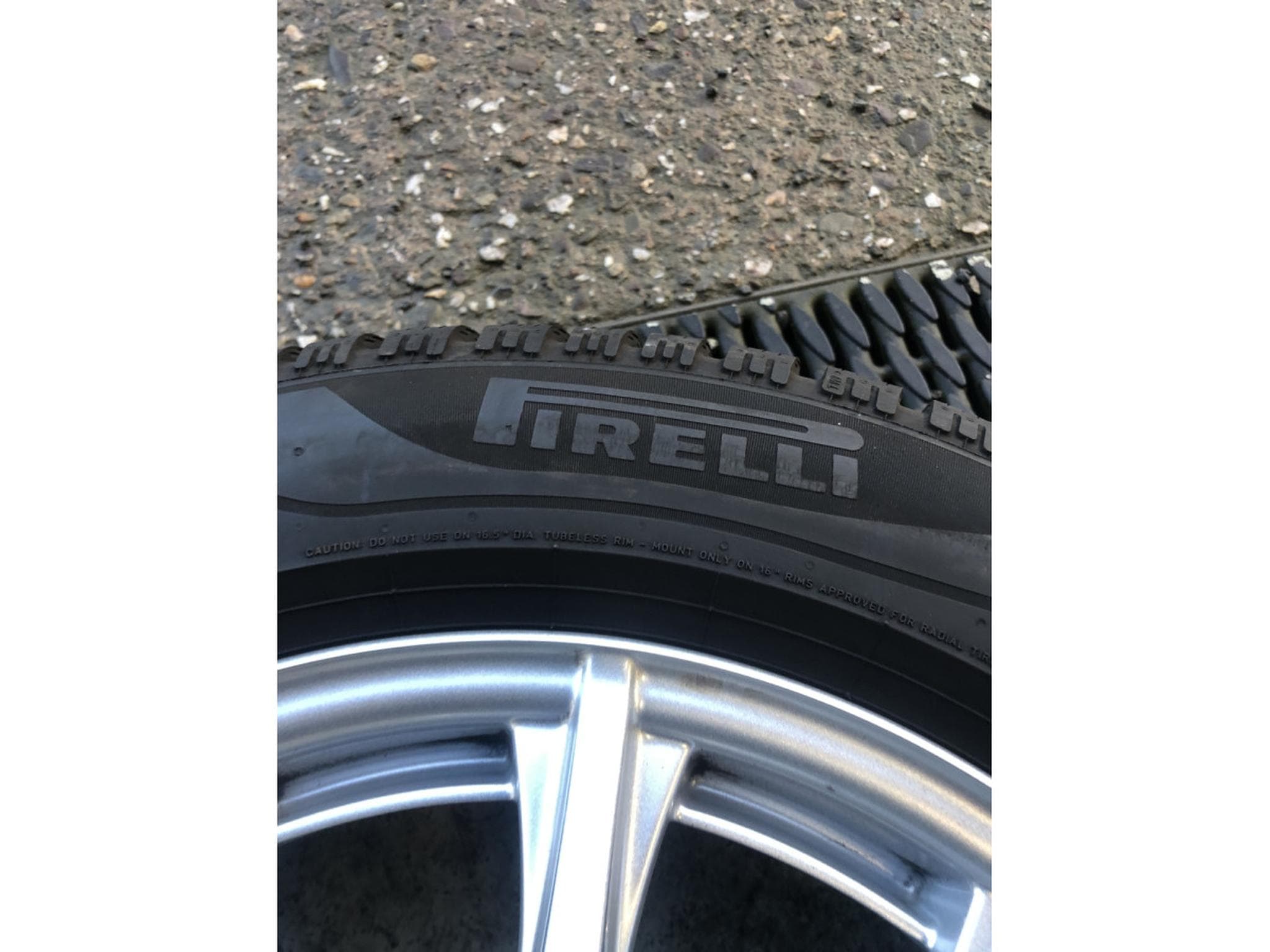 Jantes alu + Pneus h – 16" - Photo 3