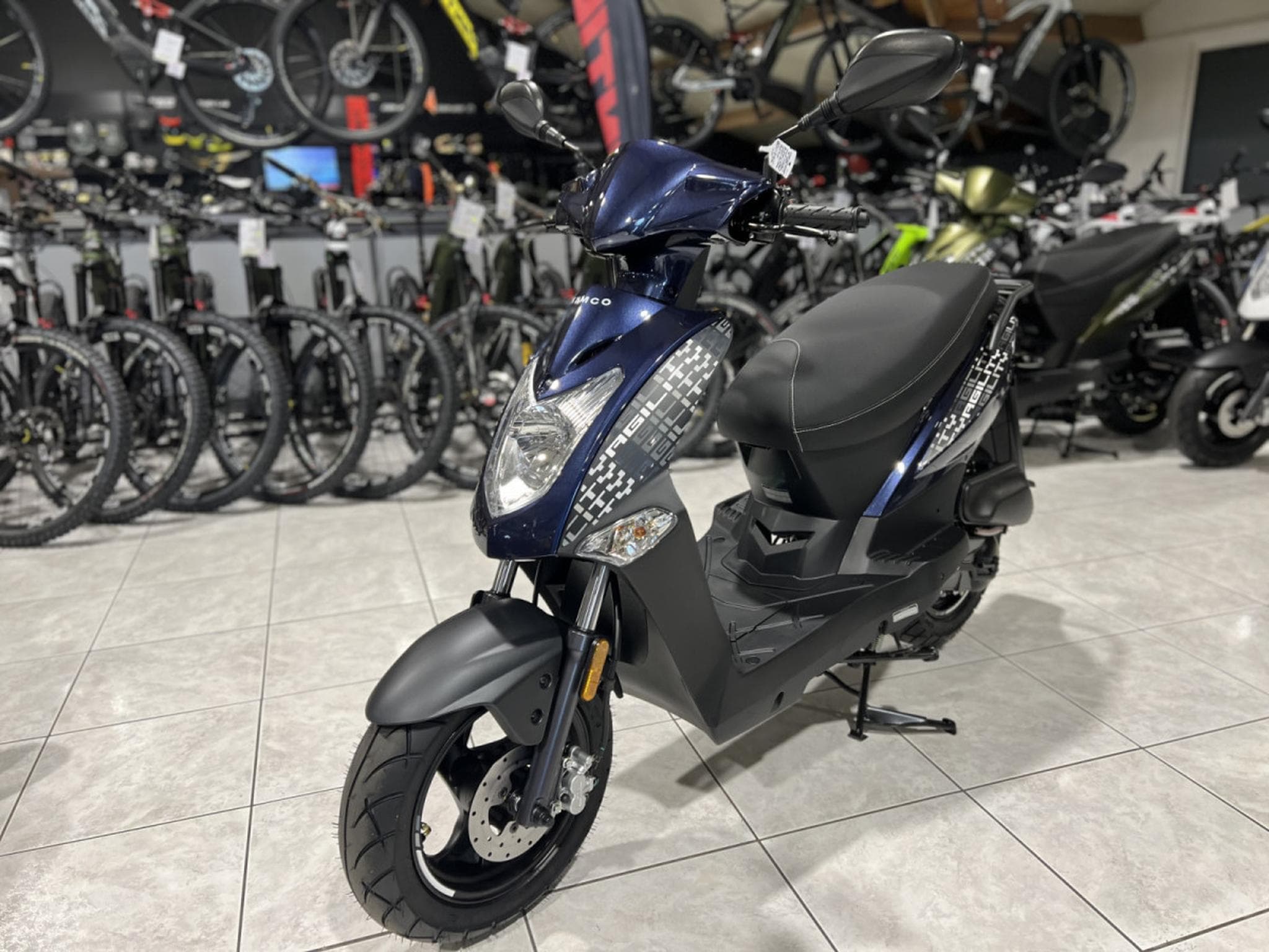 Kymco Agility CLASSE B 4T 45 km/h (2026) - Foto 2