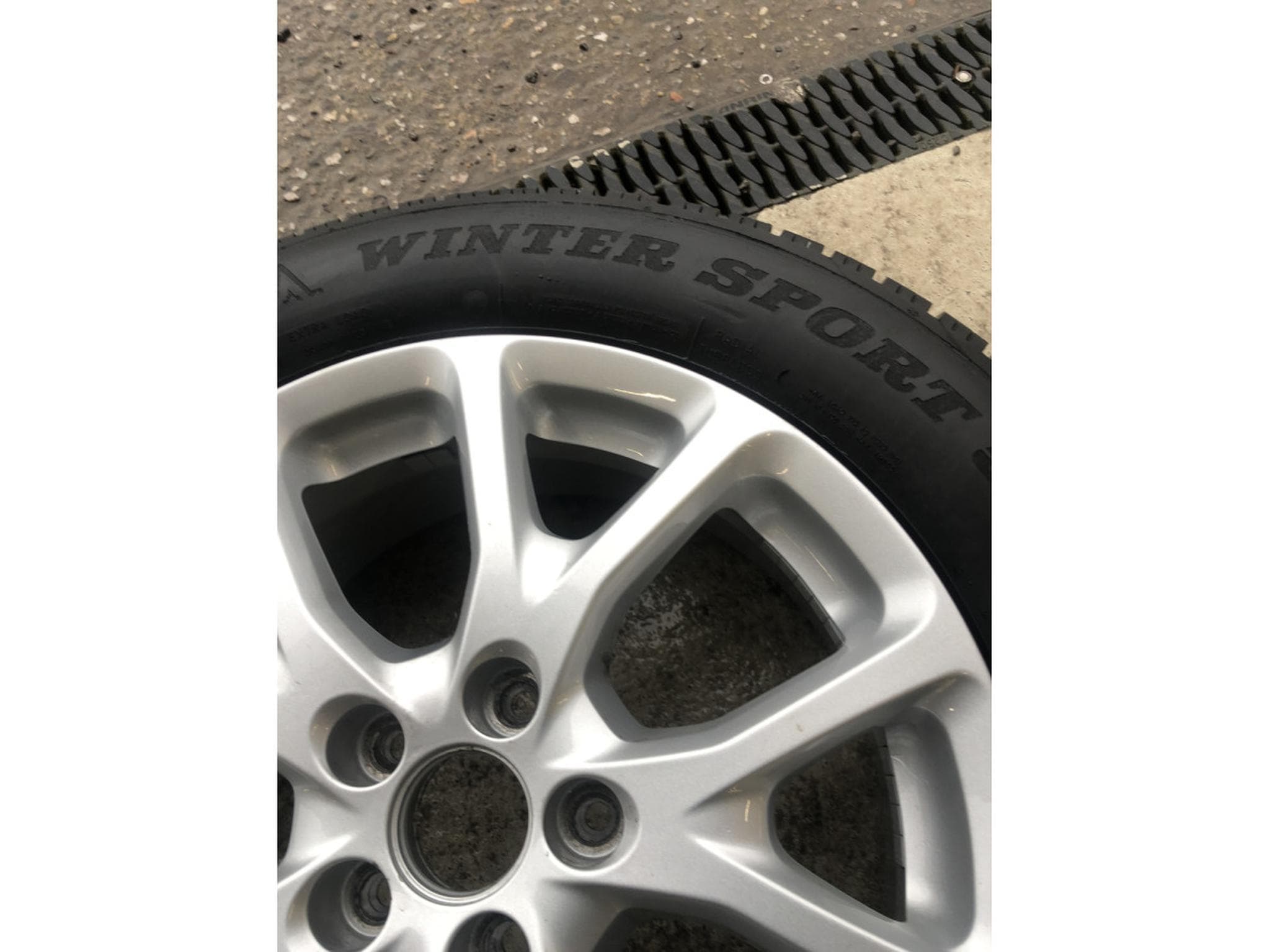 Jantes alu + Pneus h – 17" - Photo 4