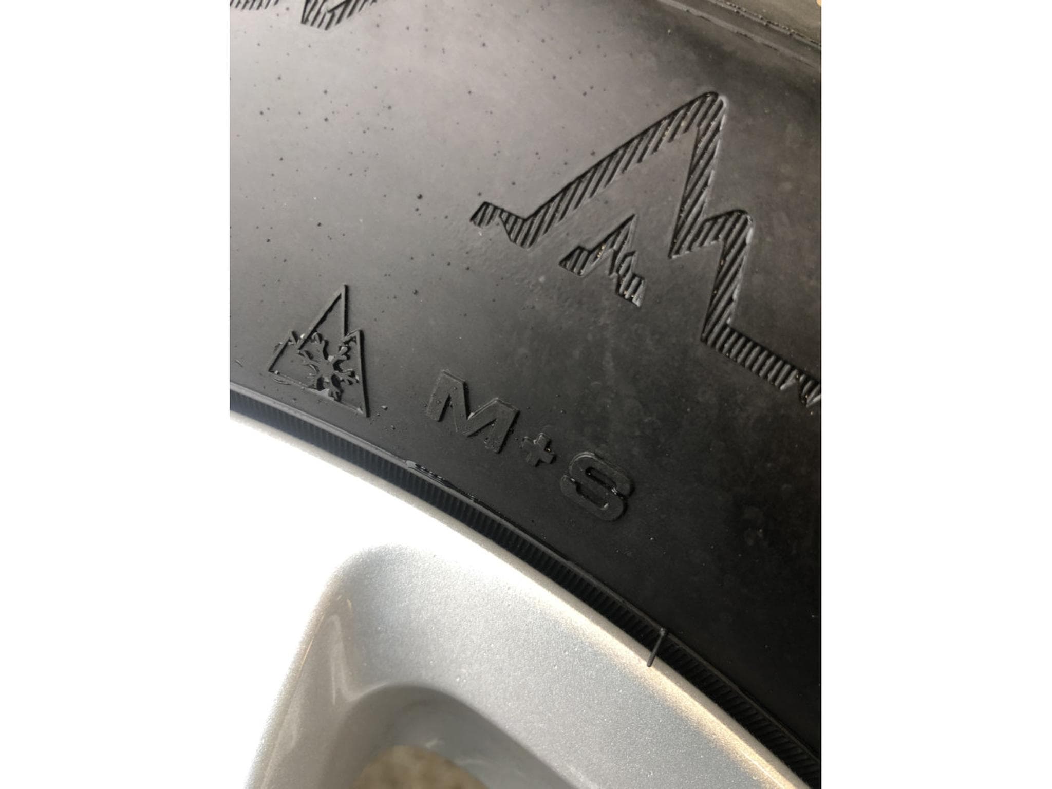 Jantes alu + Pneus h – 17" - Photo 6