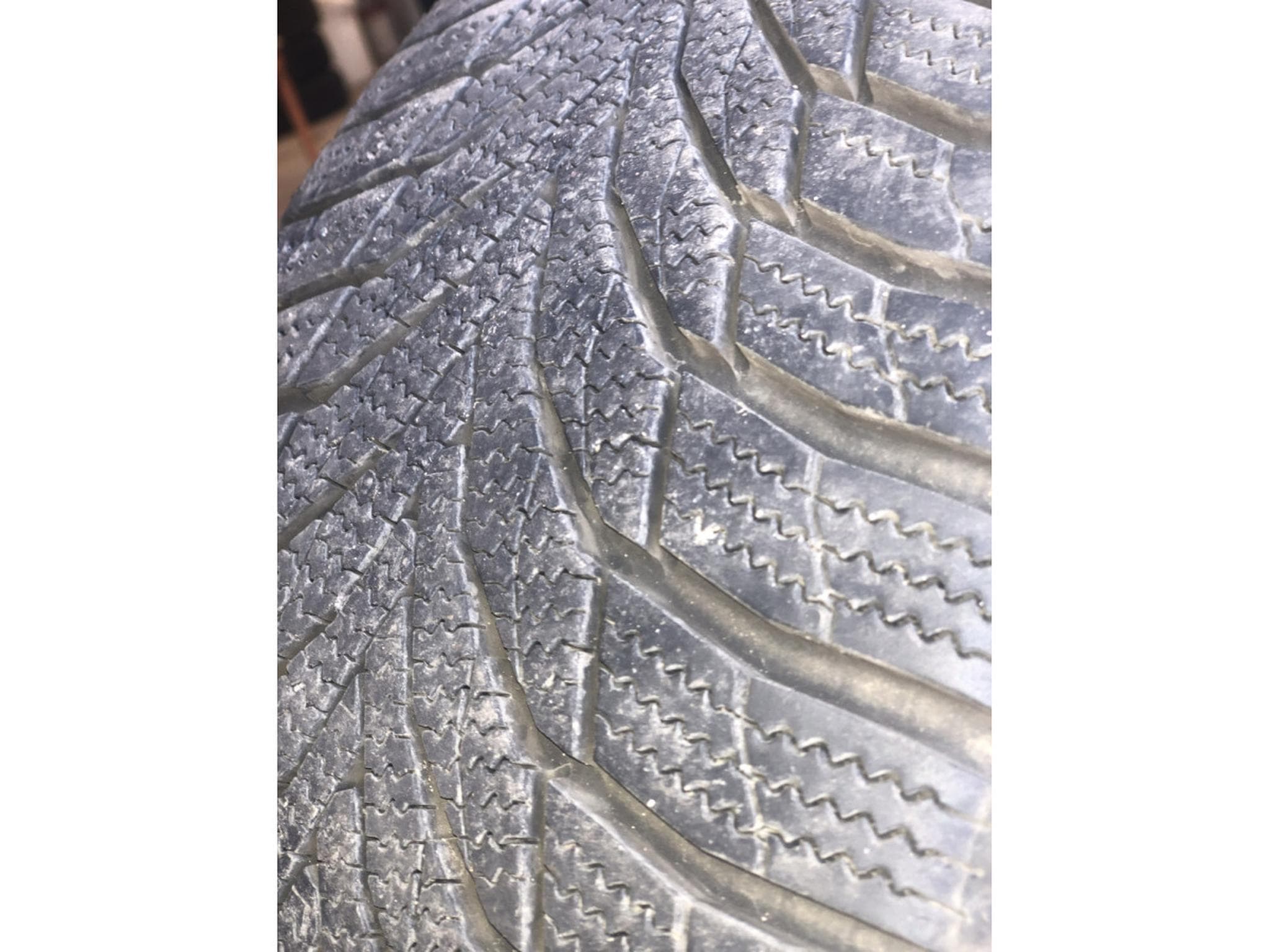 Jantes alu + Pneus h – 17" - Photo 8