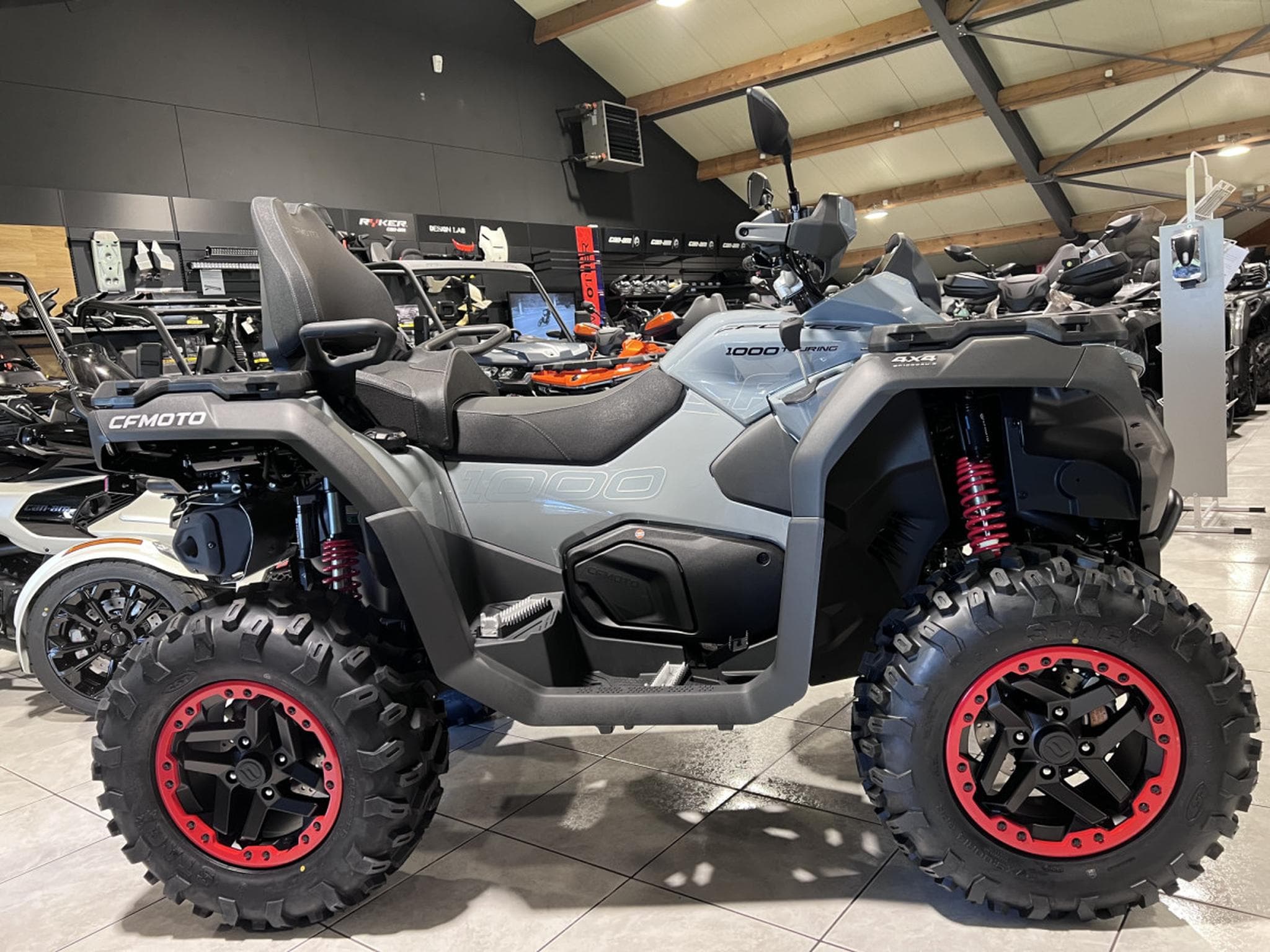 CF Moto CForce 1000 TOURING PREM. L7 (2026) - Foto 1