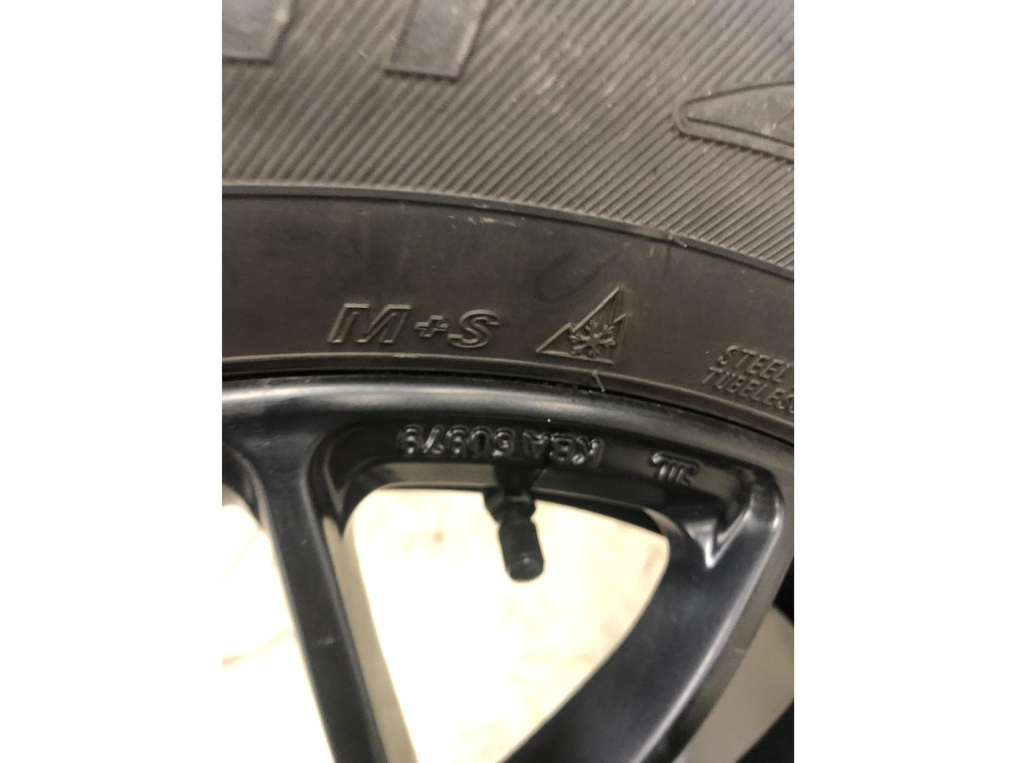 Jantes alu + Pneus h – 19" - Photo 5