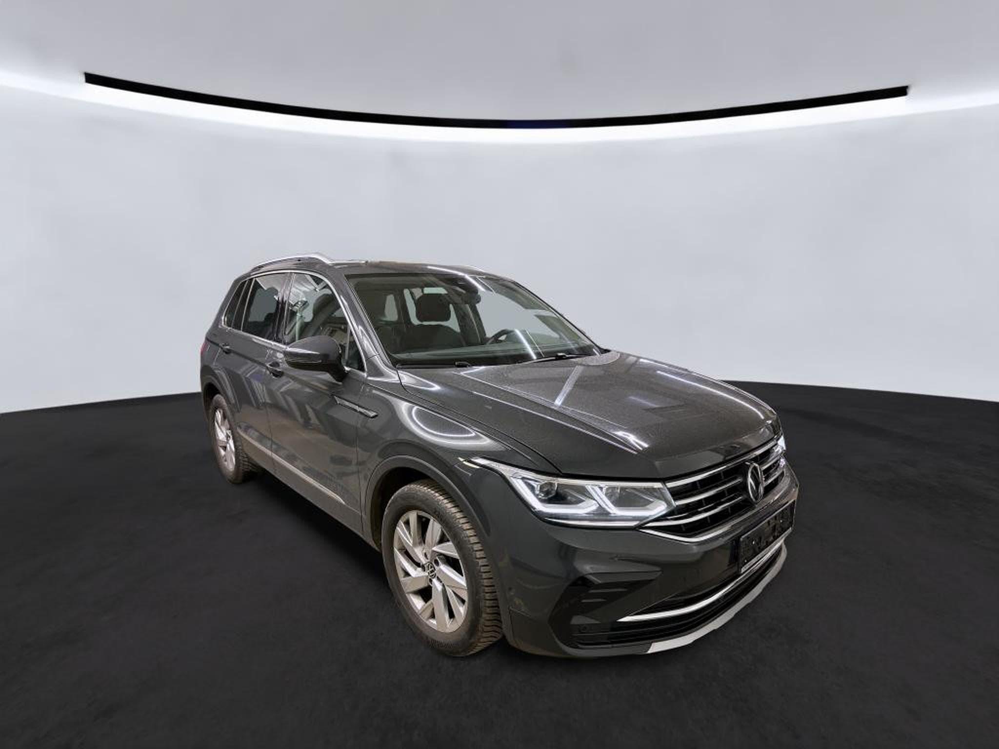 VW Tiguan Elegance 2.0 TDI 150CV DSG7 *PANO* MATRIX *ACC * (2022) - Photo 3