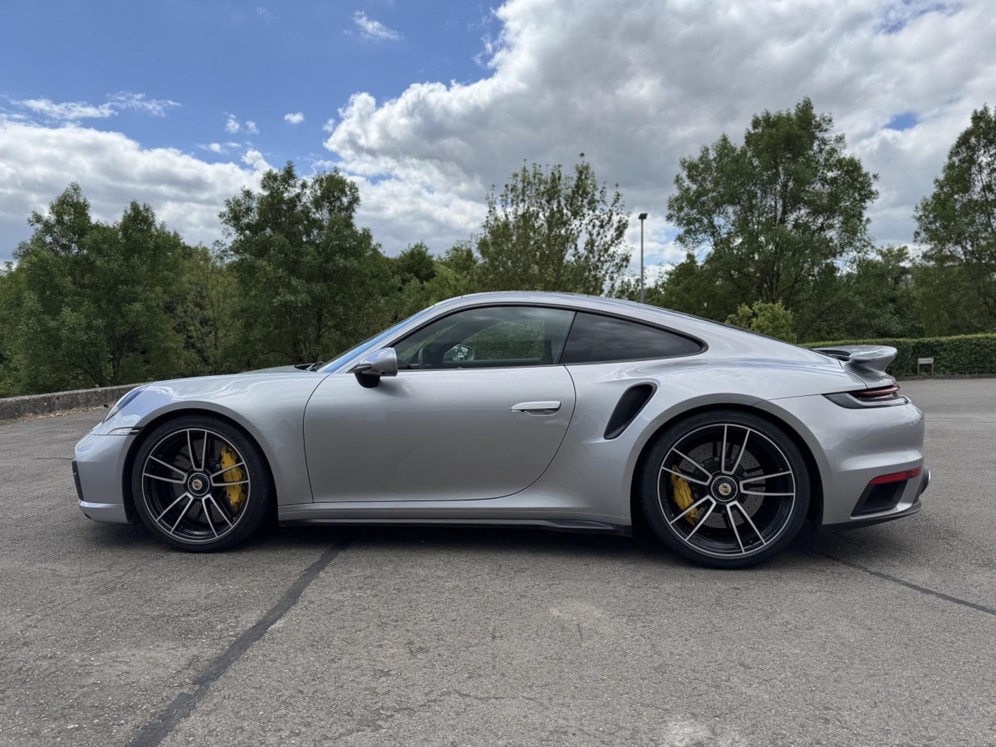 Porsche 911 Turbo S type 992 (2020) - Photo 4