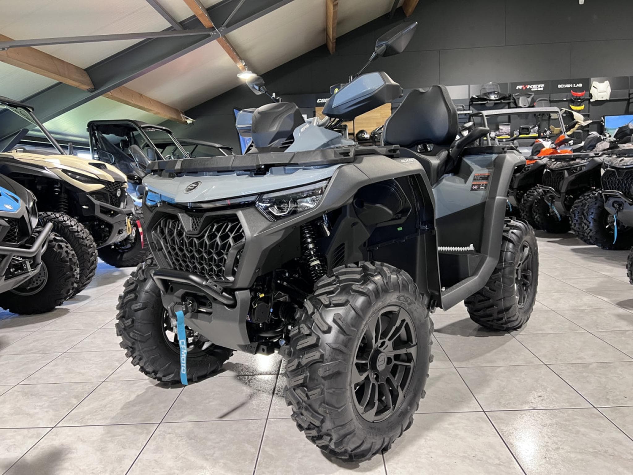 CF Moto CForce 1000 T3 AGRI NO ABS 60 KM/H (2026) - Foto 2