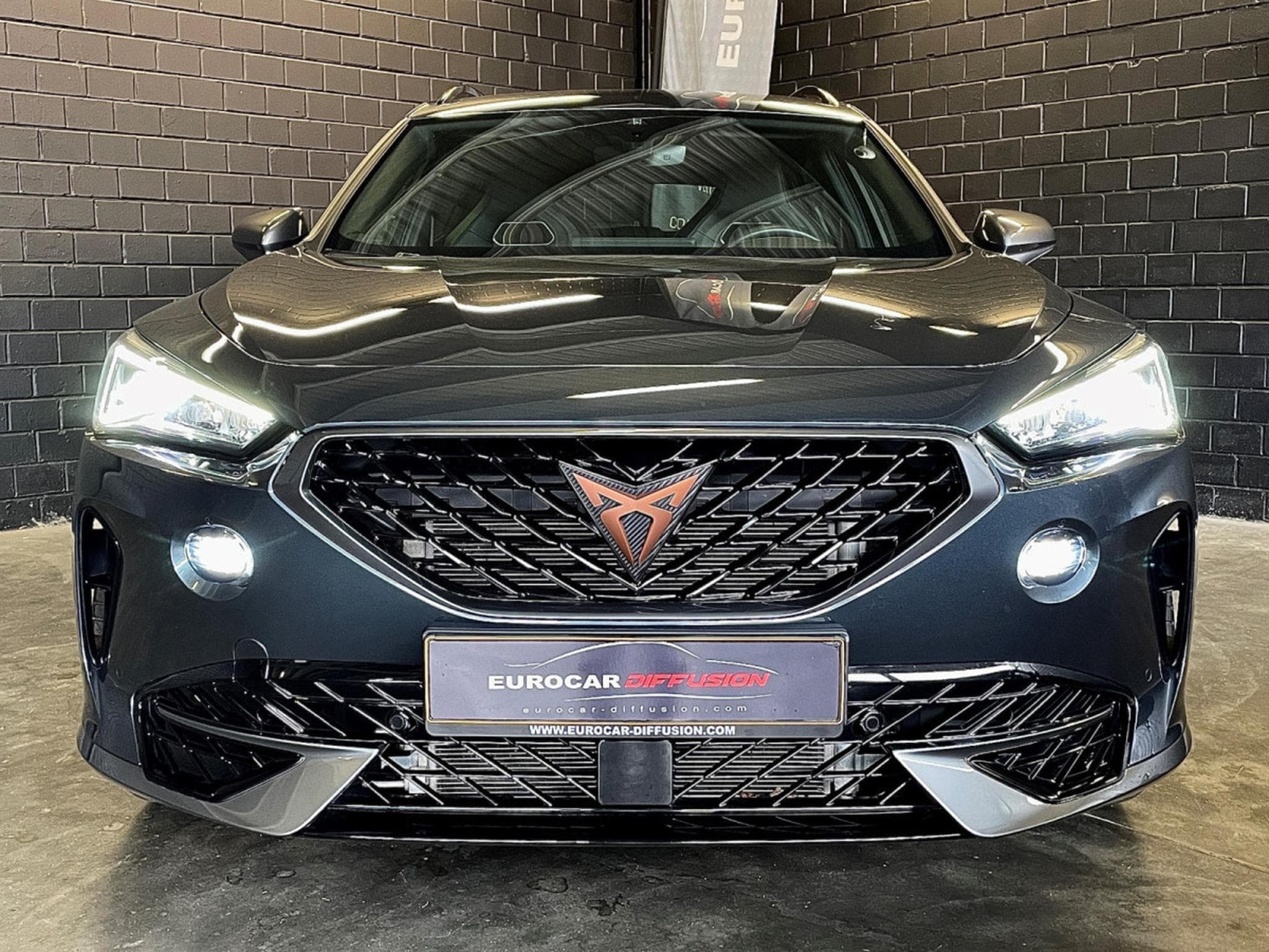 Cupra Formentor VZ 245CV eHybrid DSG6 *VSS* *ACC* HAYON* (2023) - Photo 2