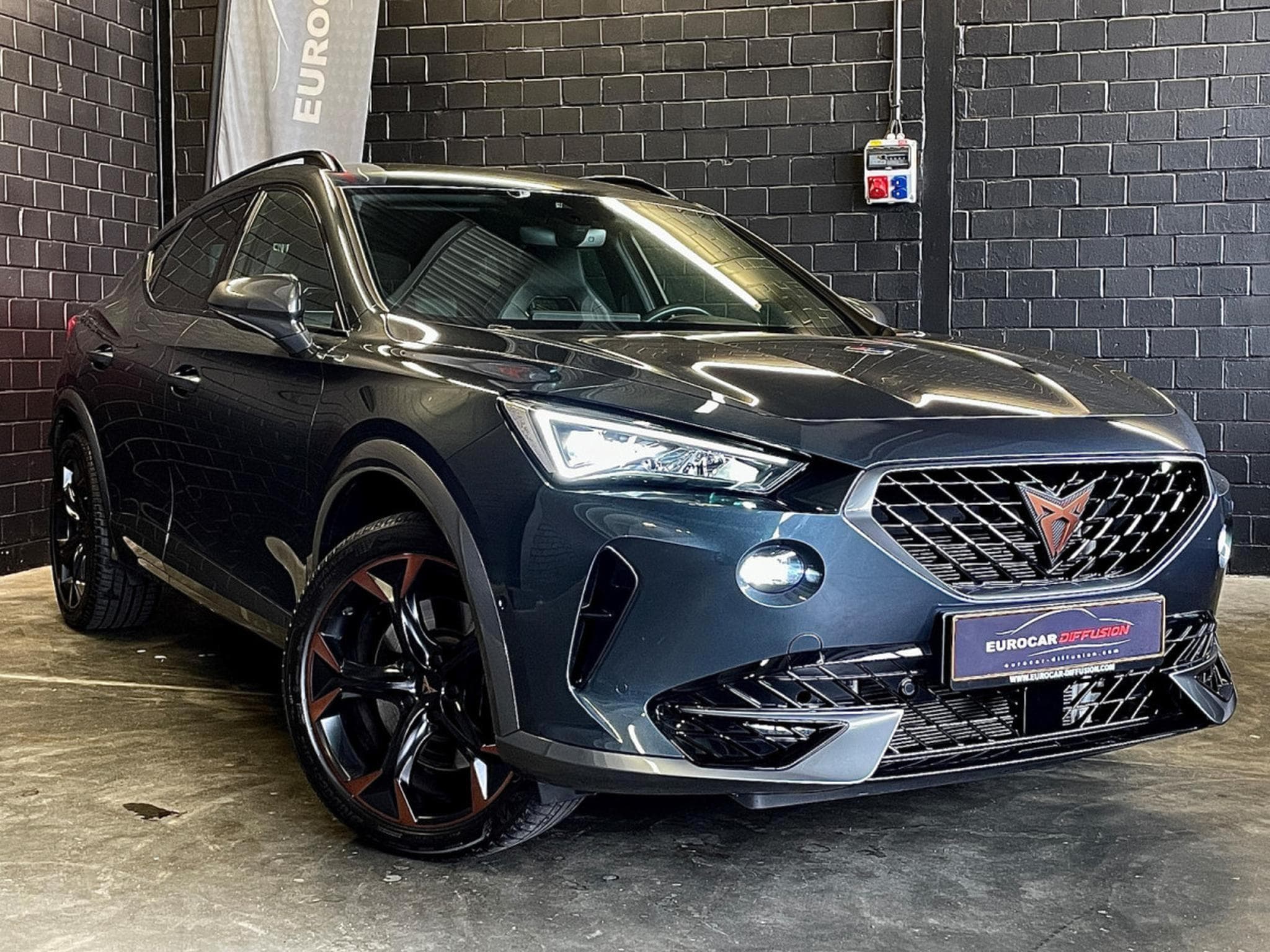 Cupra Formentor VZ 245CV eHybrid DSG6 *VSS* *ACC* HAYON* (2023) - Photo 3