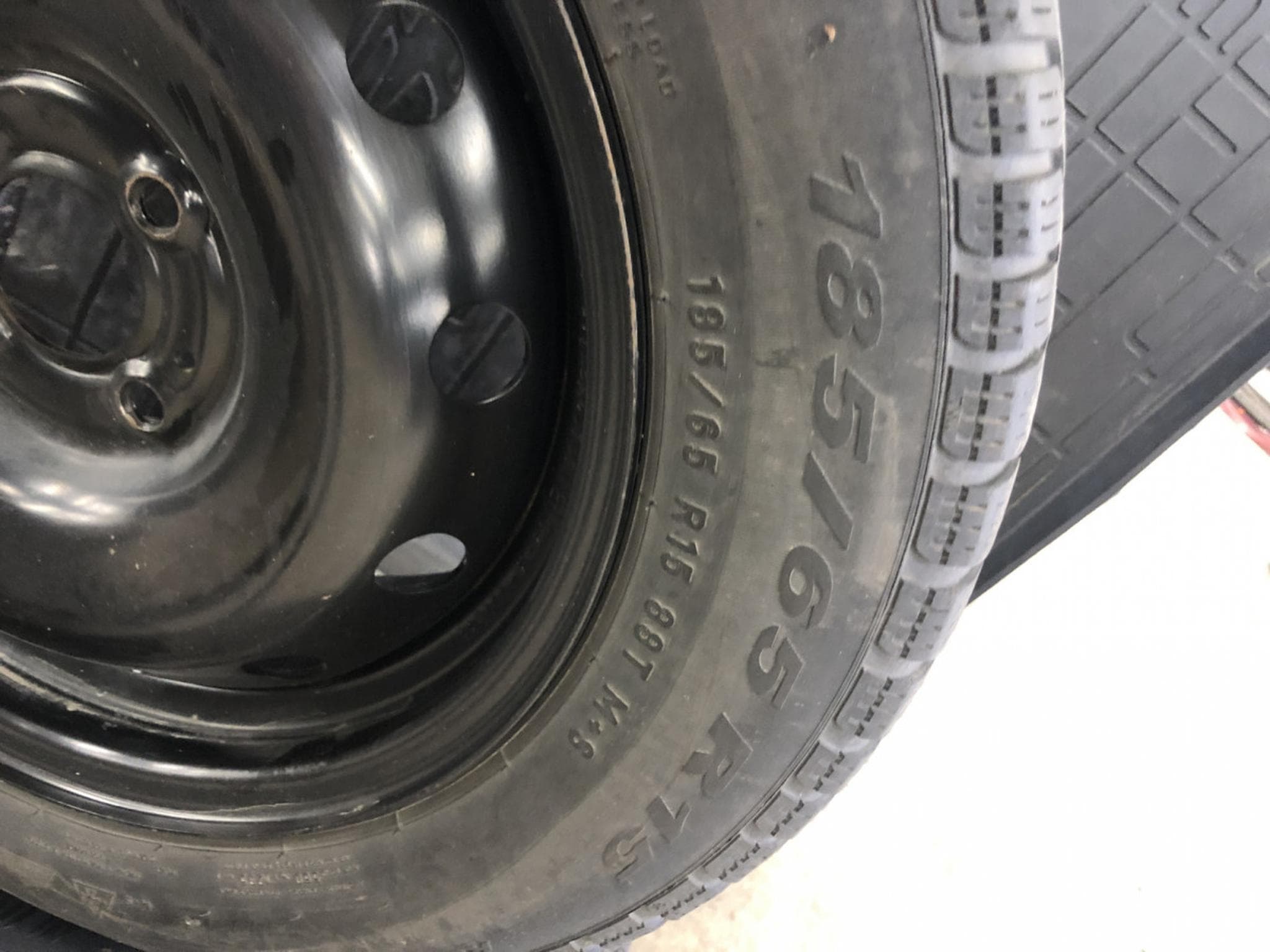 Jantes acier + Pneus – 15" - Photo 3