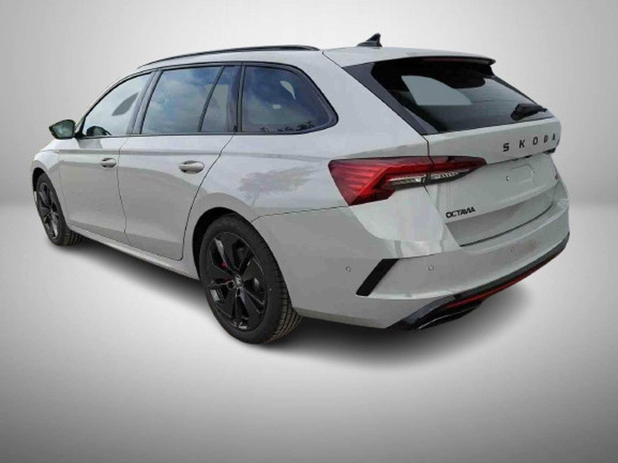 Skoda Octavia 2.0 TSi DSG 265 RS (2025) - Foto 2