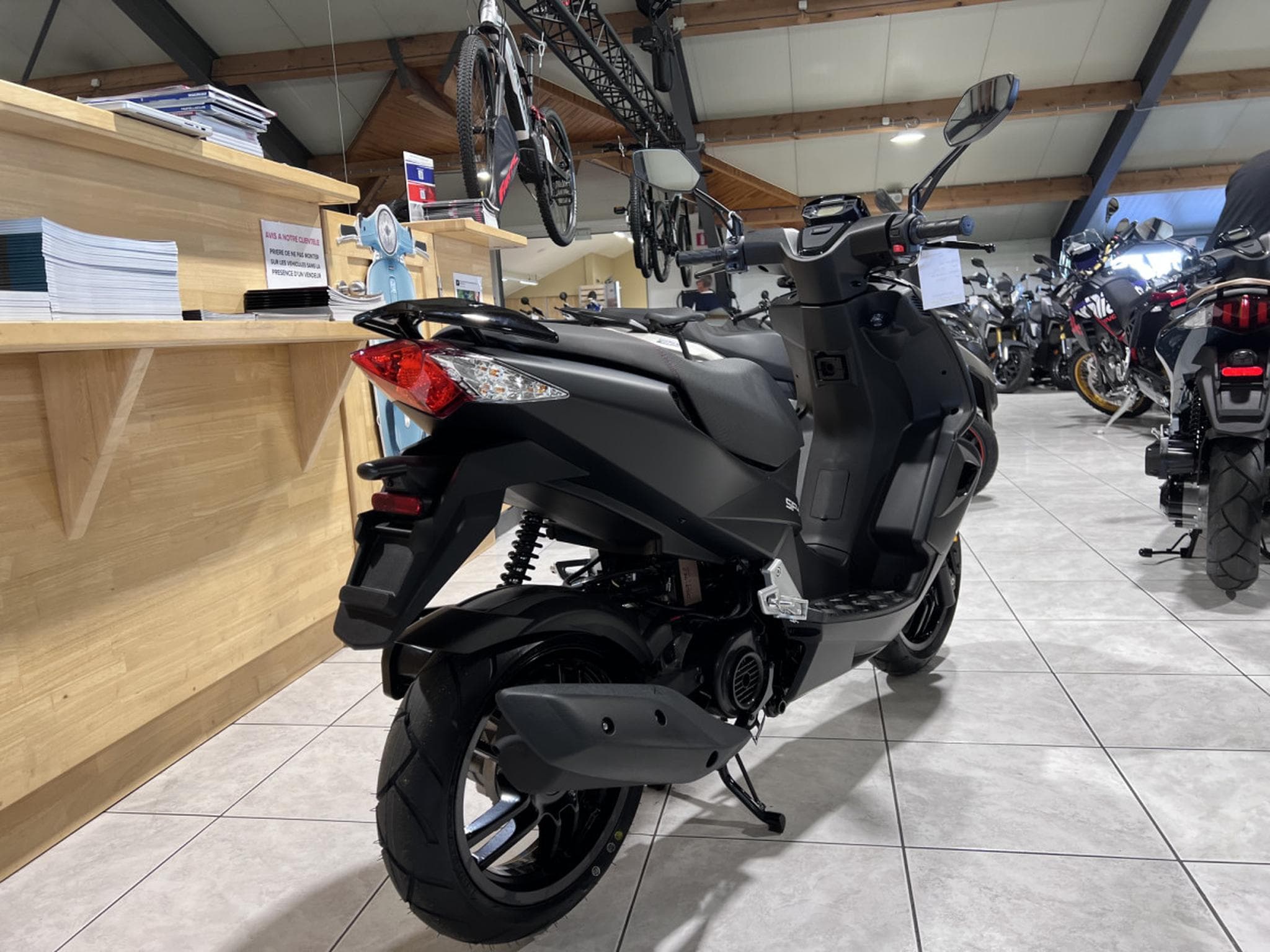 Peugeot Speedfight 50  CL.B 45 KM/H (2026) - Foto 3