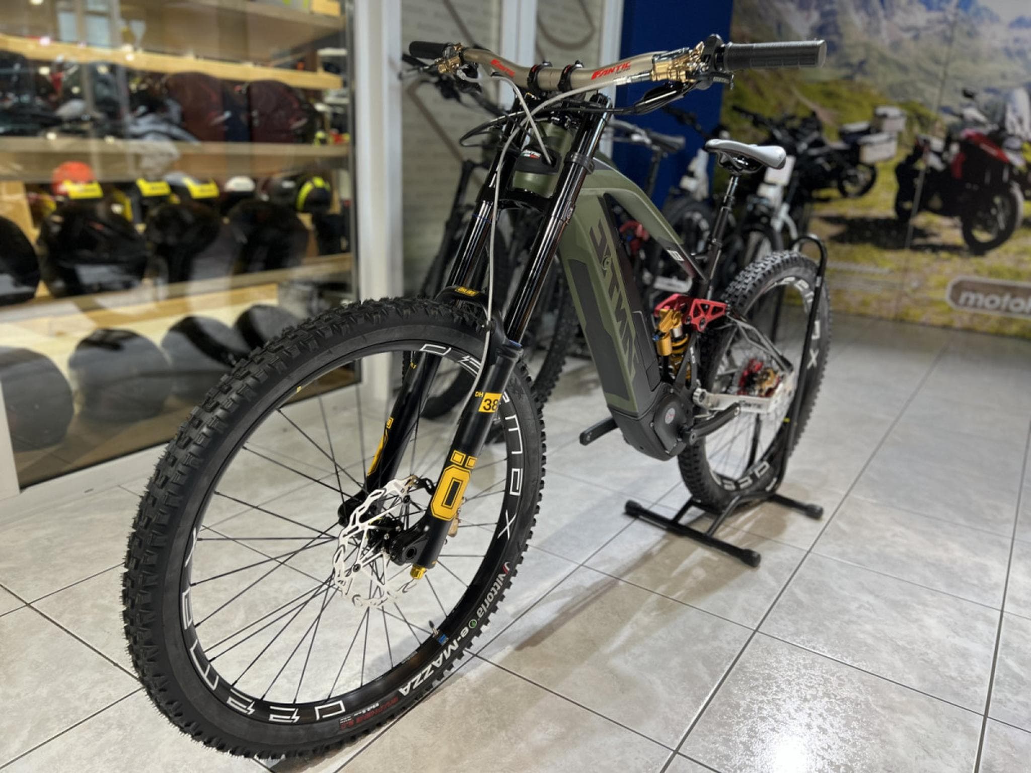 Fantic XXF 2.0 FACTORY Öhlins taille M 720Wh, 29''-27,5'', freins 4 pis (2026) - Foto 2