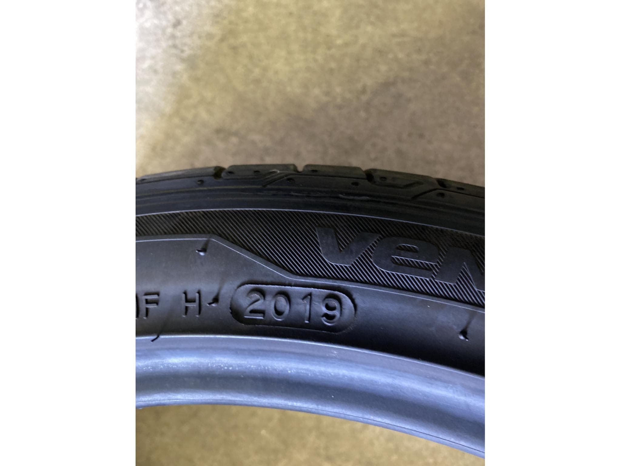 Pneus été – 18" - Photo 3