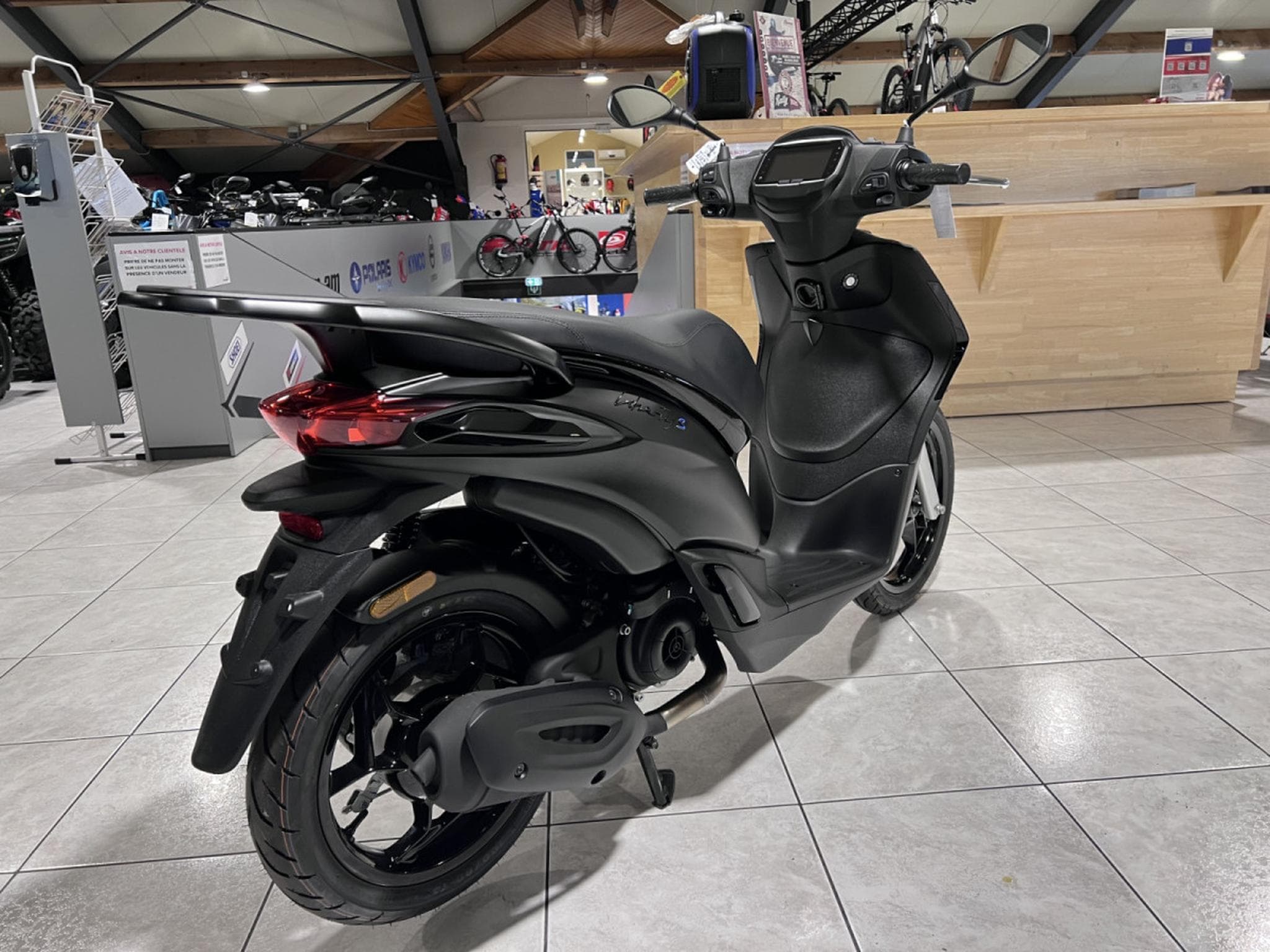 Piaggio Liberty 4T  SPORT (2026) - Photo 3