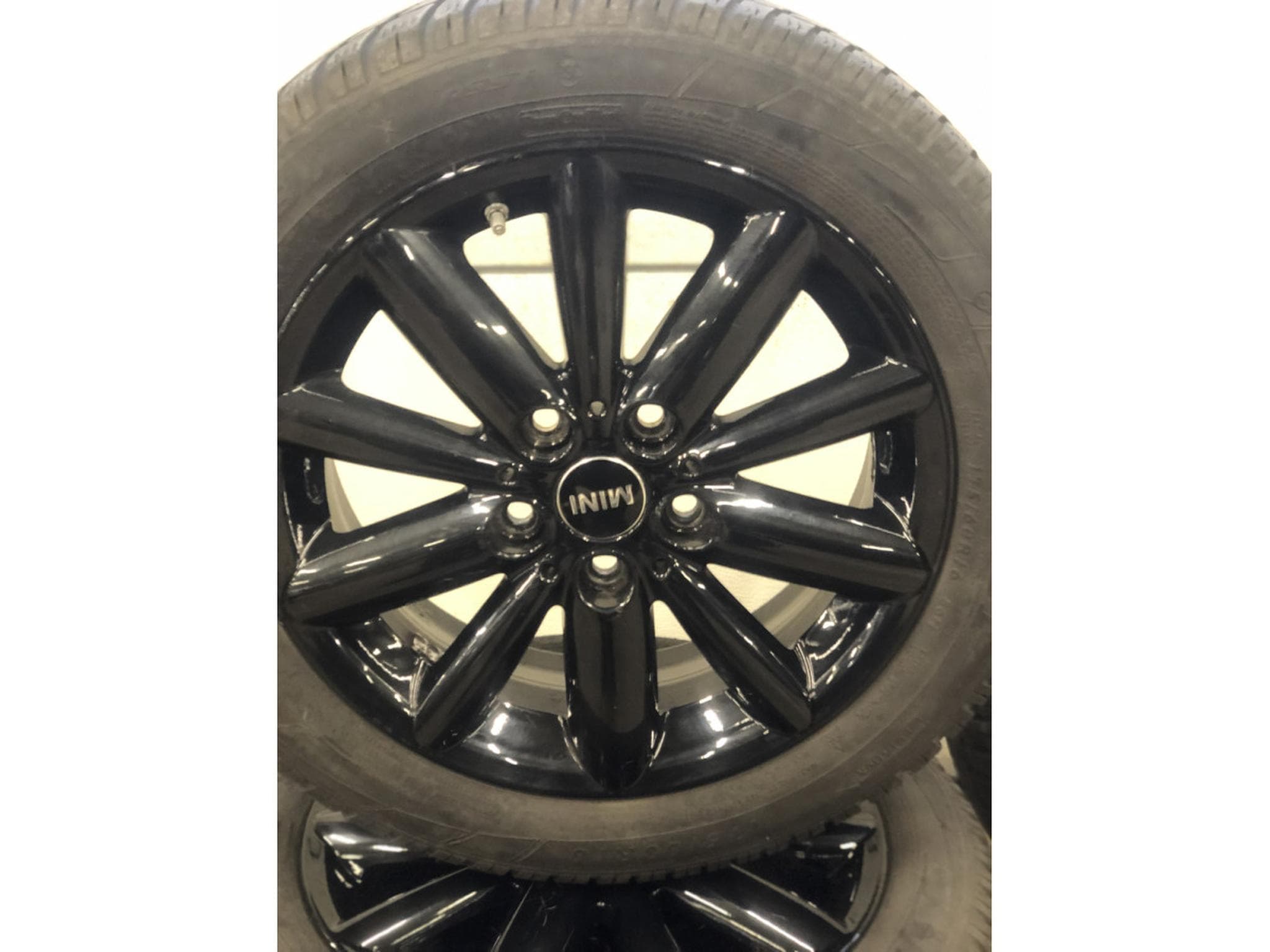 Jantes alu + Pneus h – 16" - Photo 2